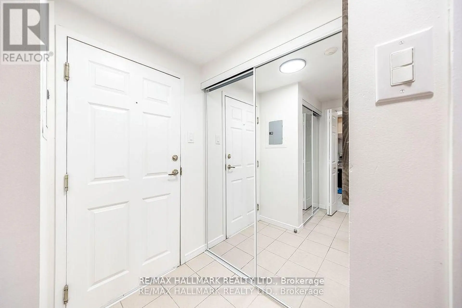 #319 2351 KENNEDY ROAD - Image 4