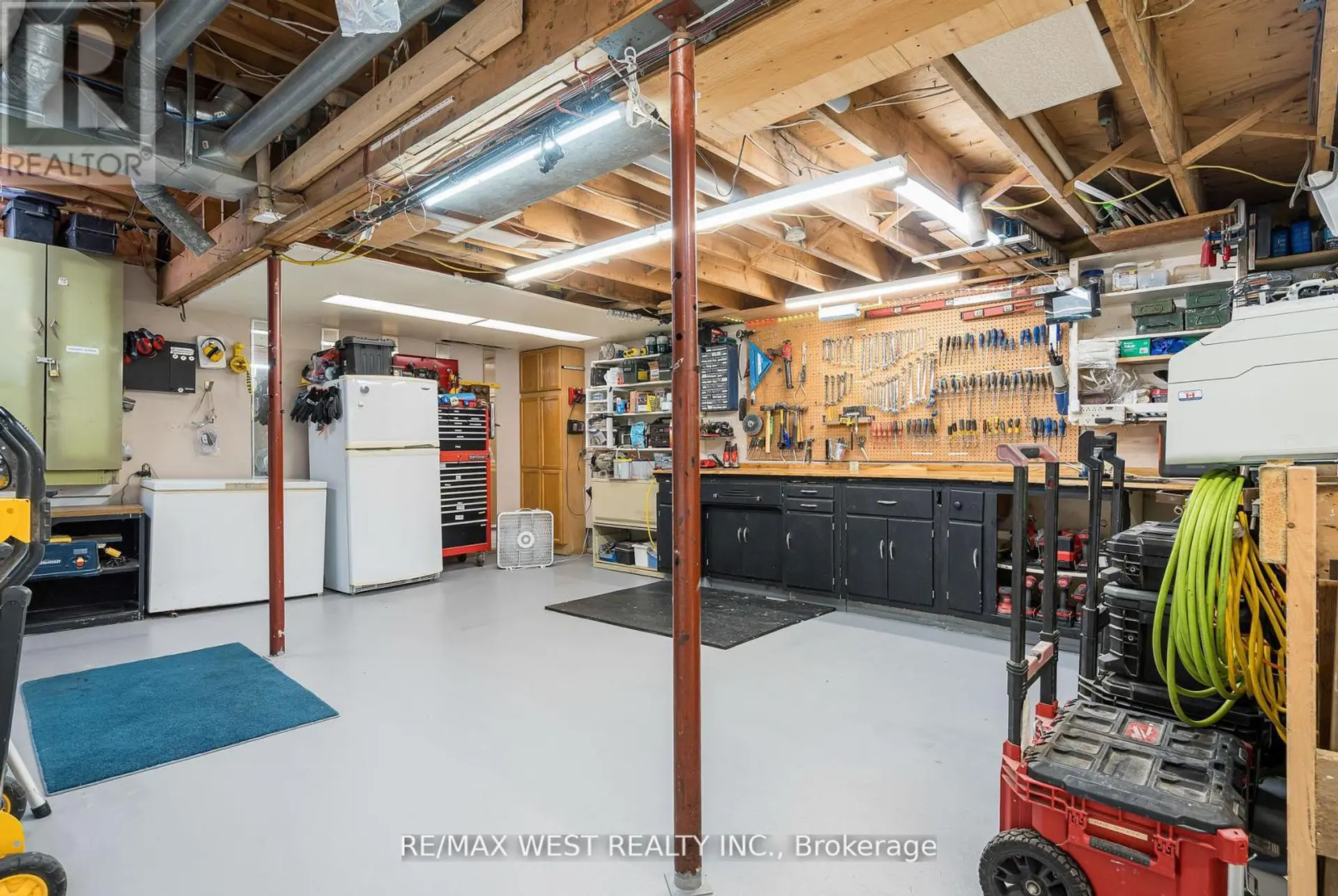 25 EDWIN STREET W - Image 10