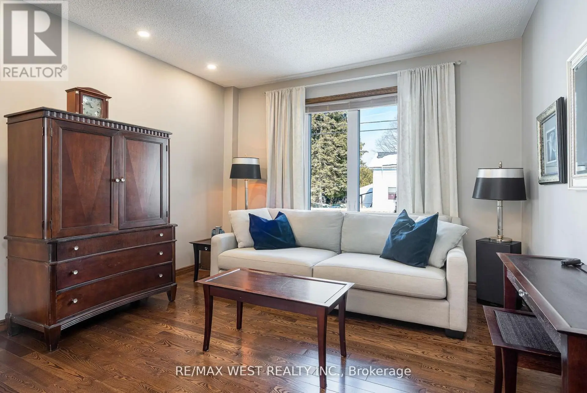 25 EDWIN STREET W - Image 7