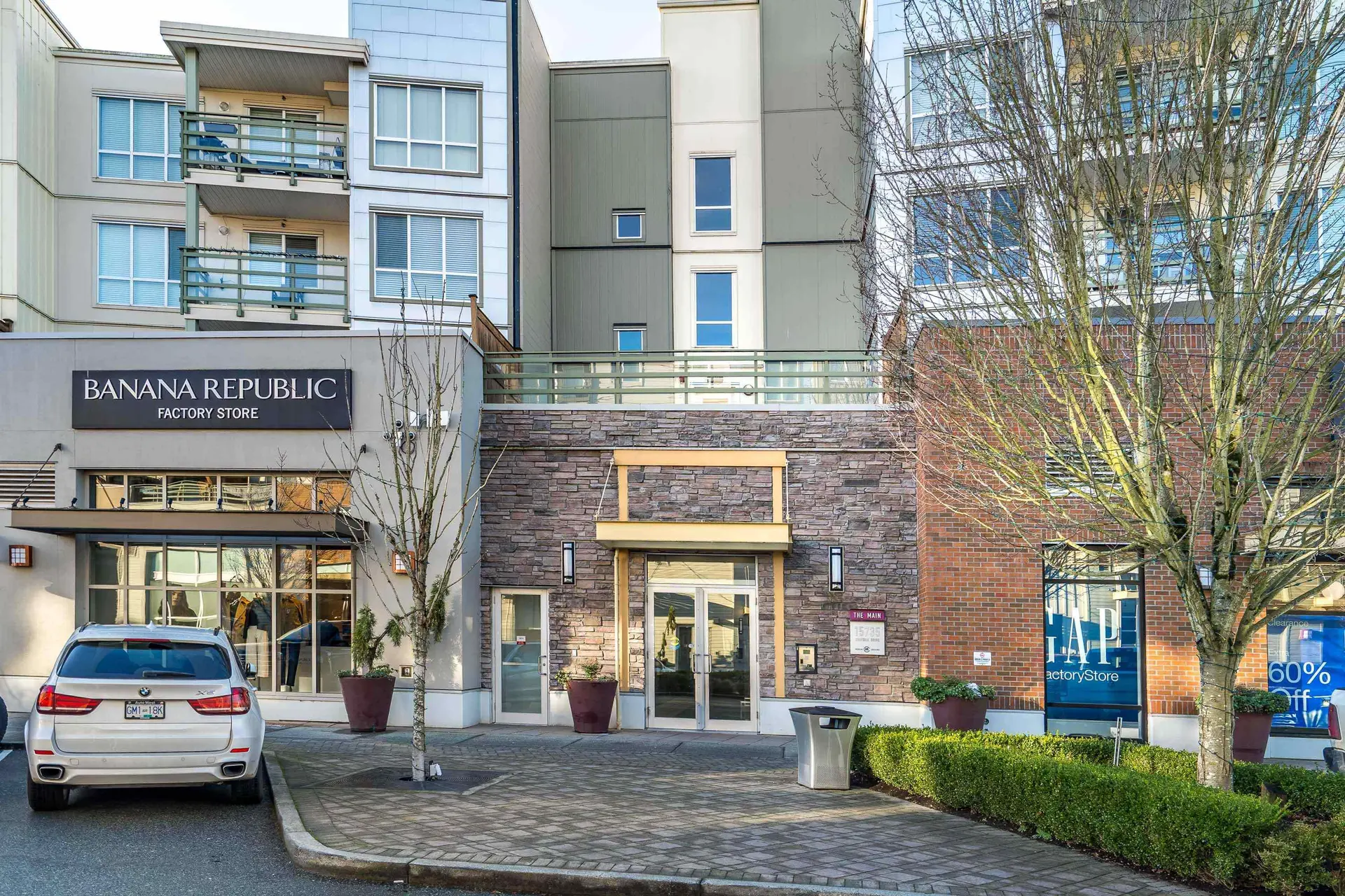 Property at #220 15735 Croydon Drive, Surrey, BC