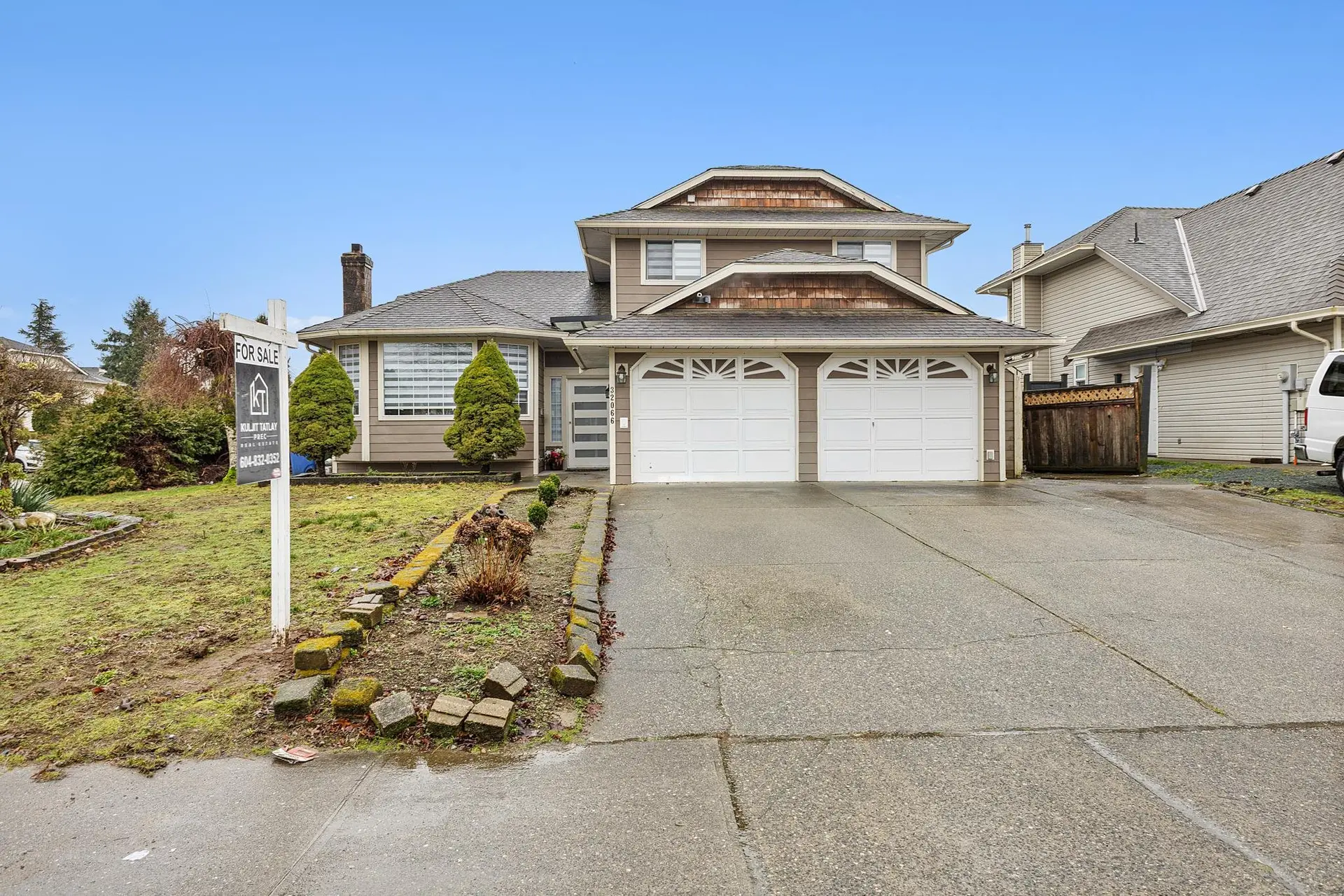 Property at 32066 Sorrento Avenue, Abbotsford, BC