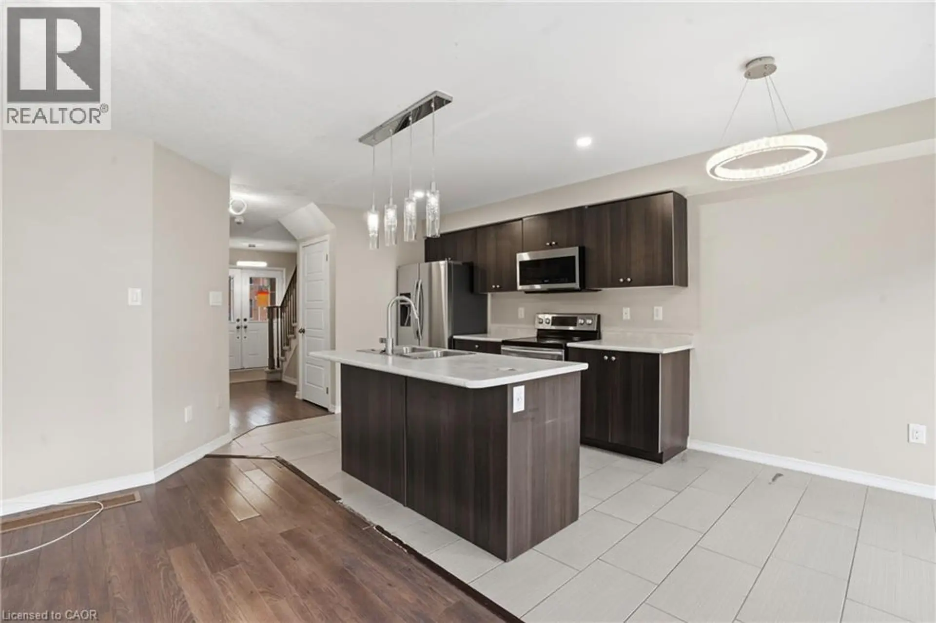 7774 BUCKEYE Crescent - Image 11