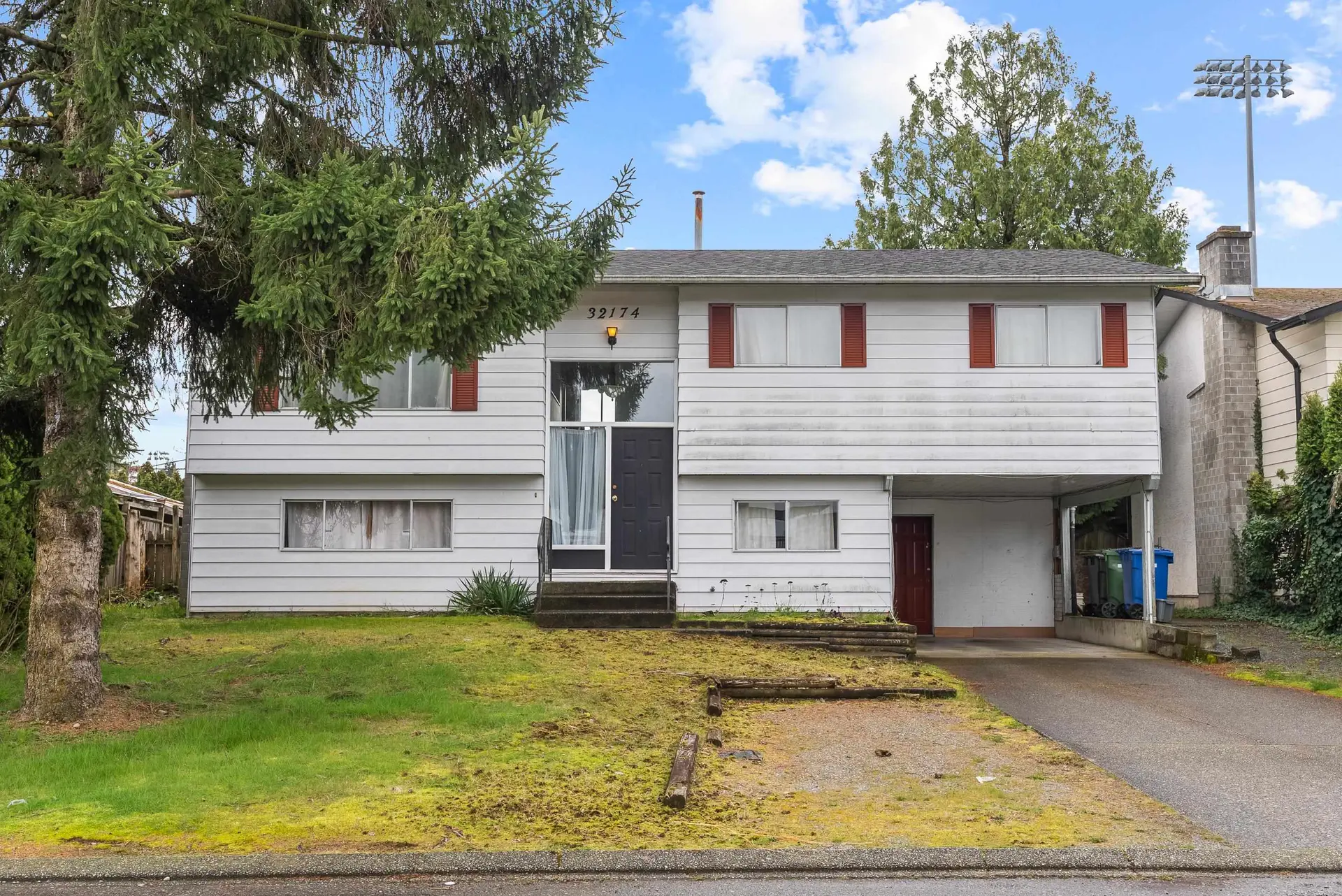 Property at 32174 Astoria Crescent, Abbotsford, BC
