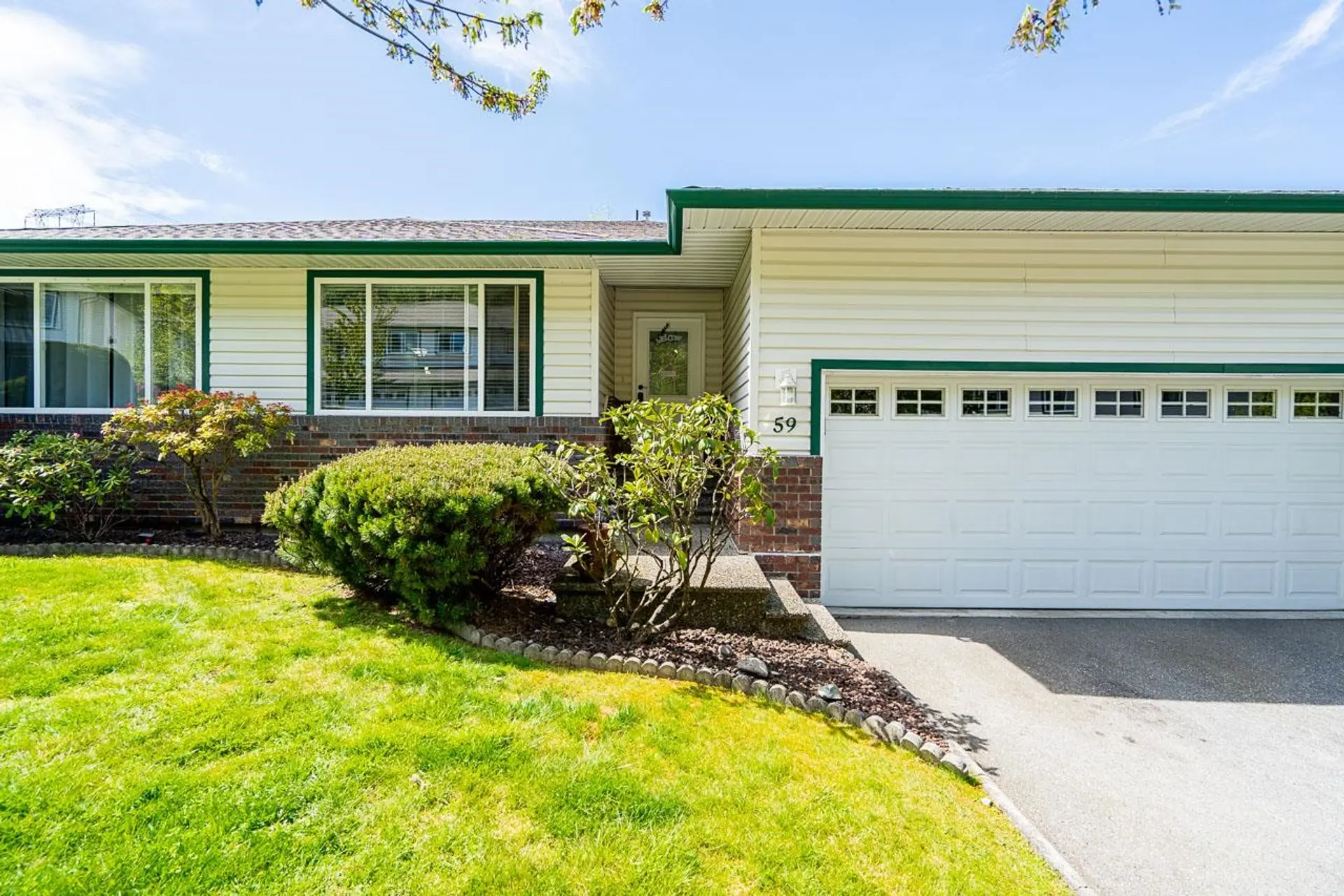 Property at #59 34250 Hazelwood Avenue, Abbotsford, BC