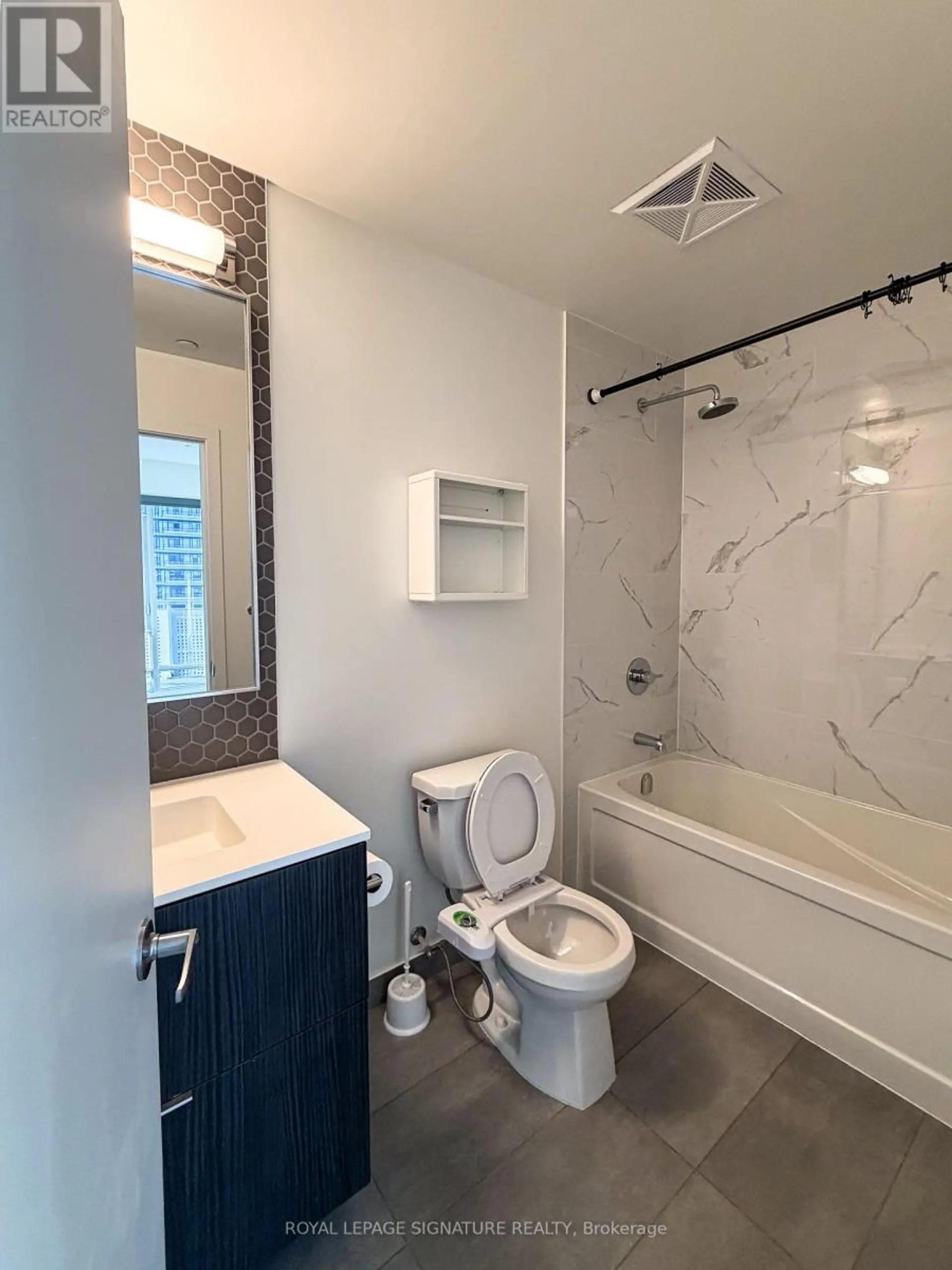 #1702 2520 EGLINTON AVENUE - Image 10