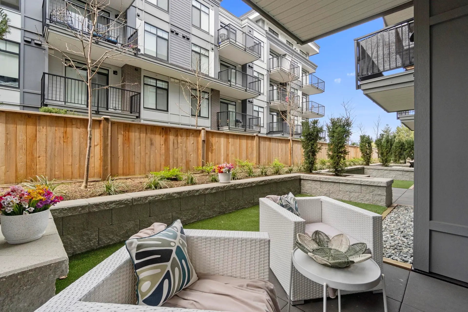 #415 33820 South Fraser Way - Image 15