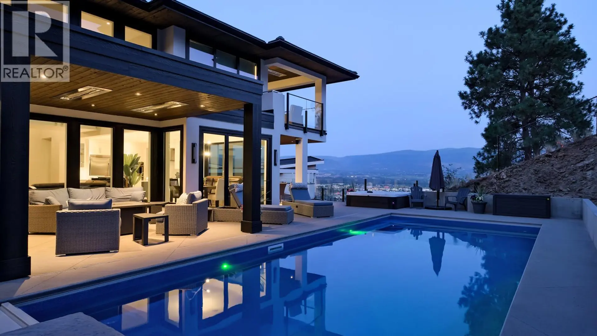 Property at 740 Pinehaven Court, Kelowna, BC