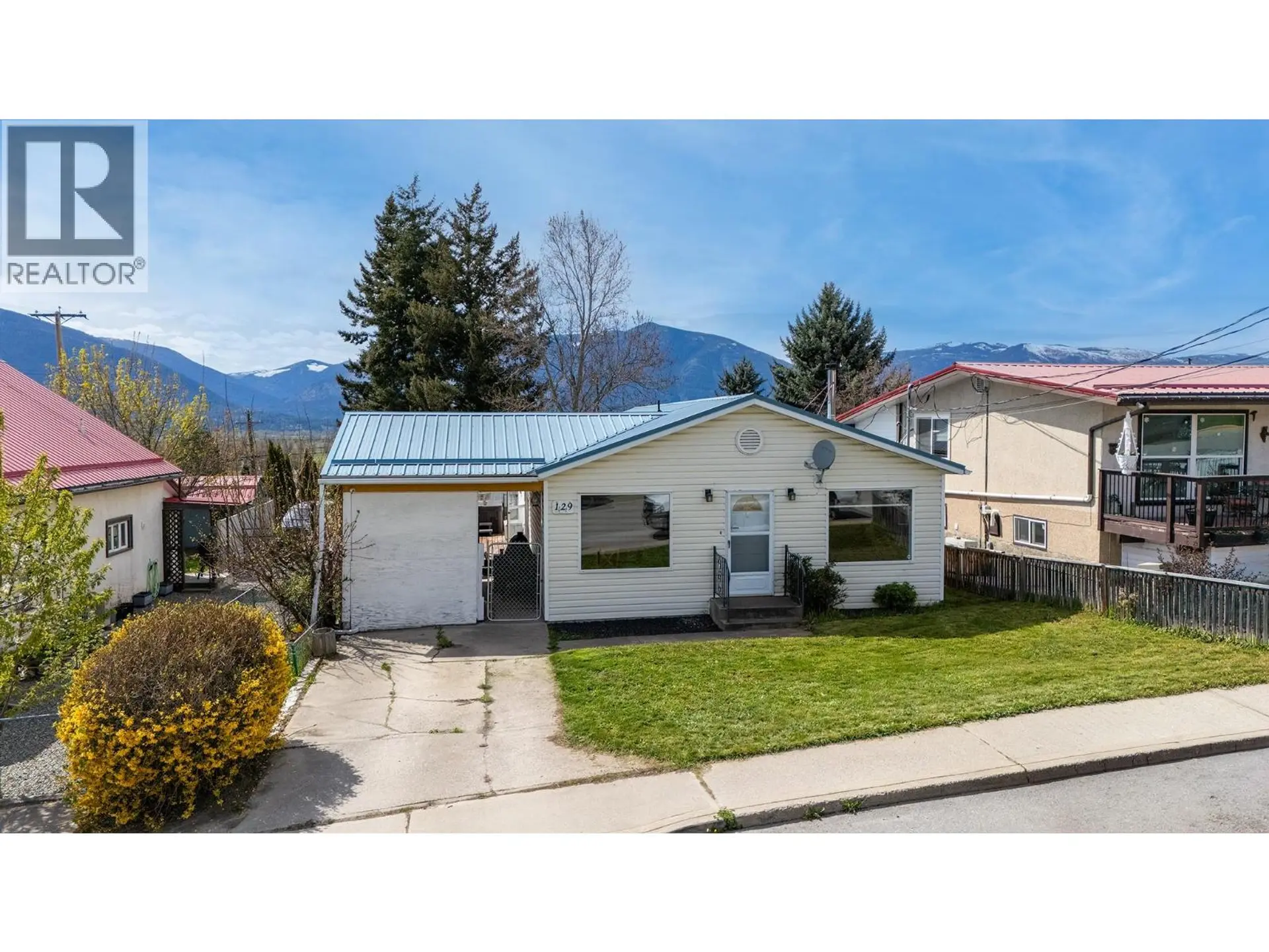 Property at 129 9th Avenue S, Creston, BC