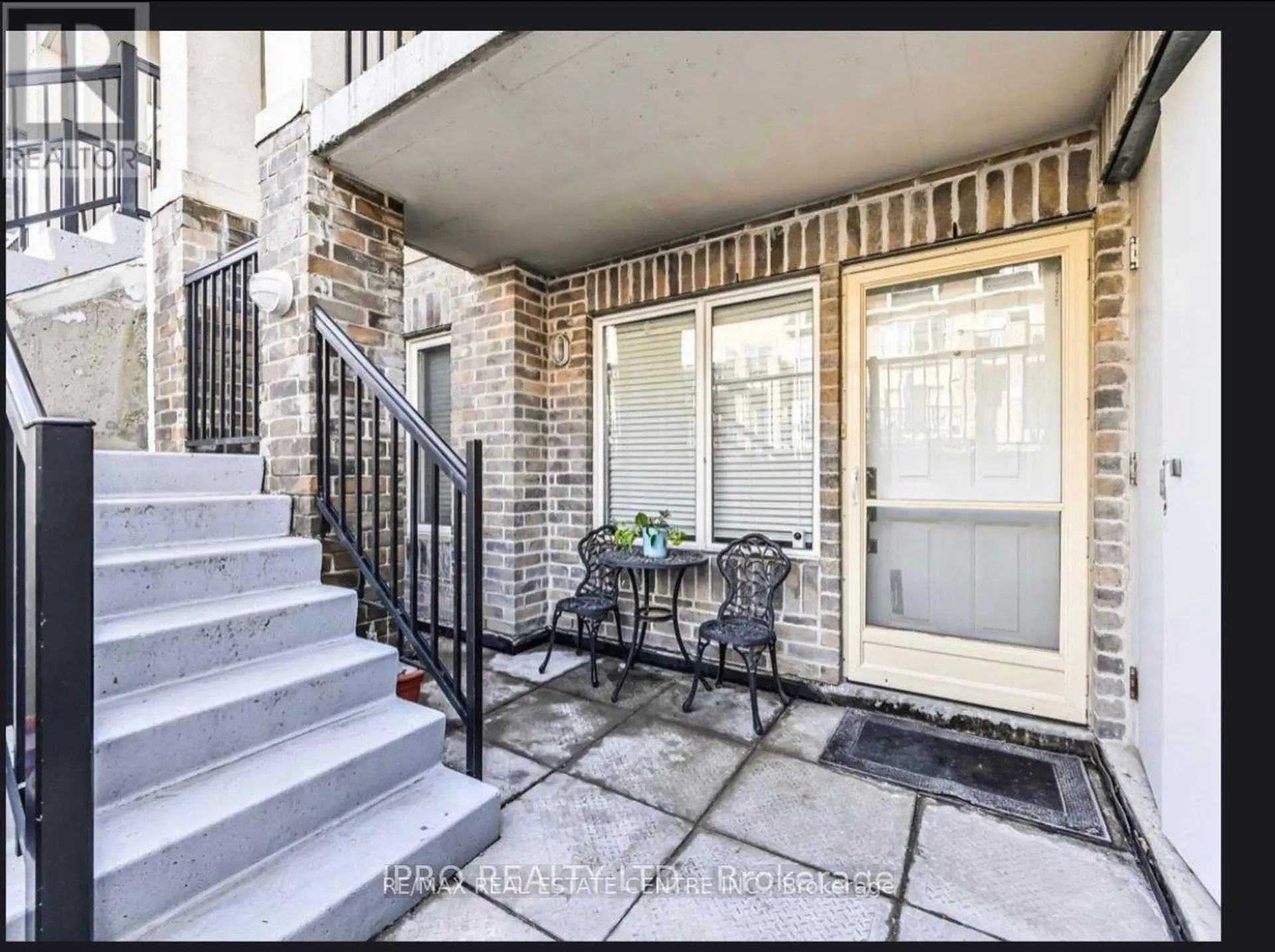 #1013 85 GEORGE APPLETON WAY - Image 4