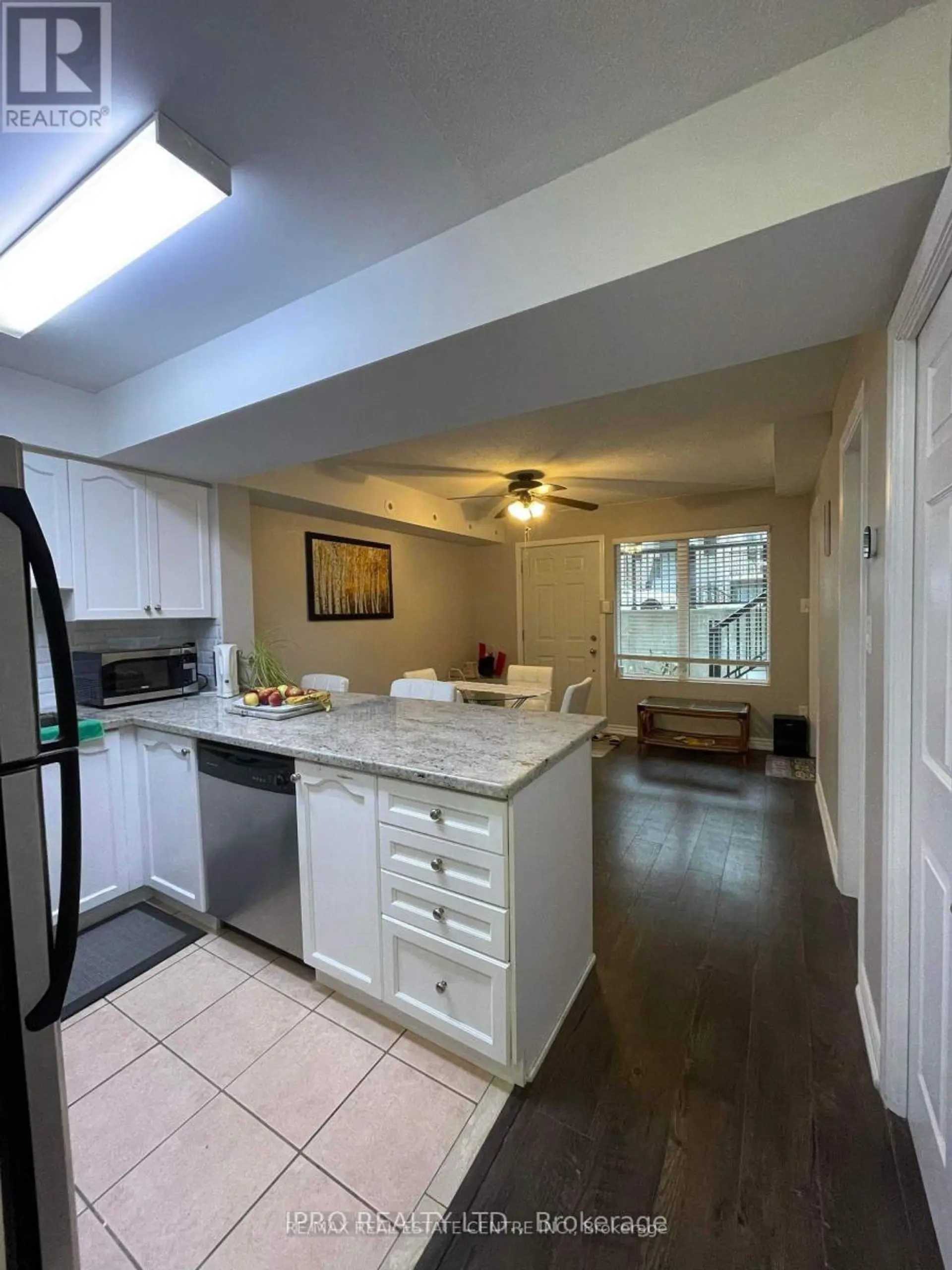 #1013 85 GEORGE APPLETON WAY - Image 5