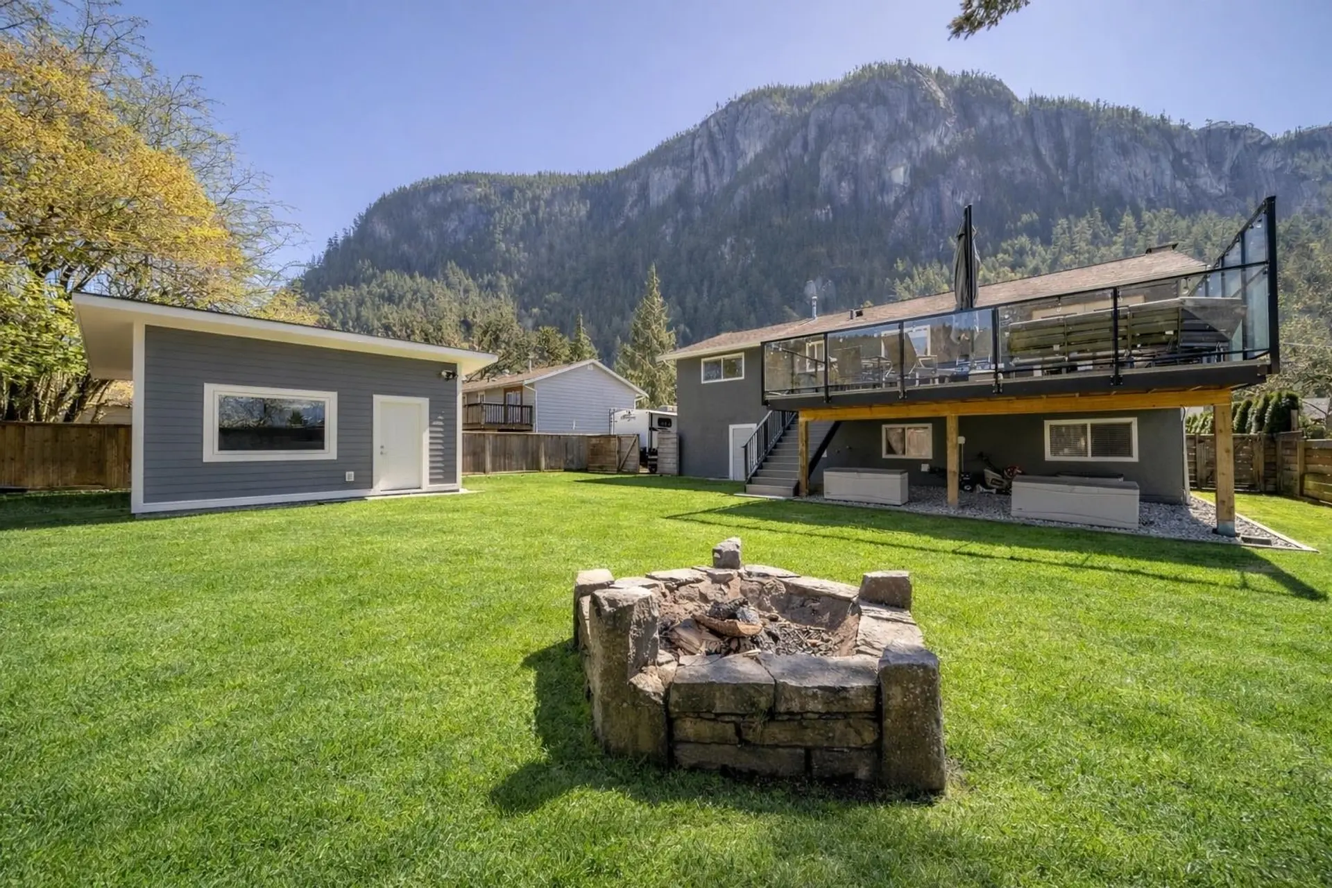 Property at 38325 Fir Street, Squamish, BC