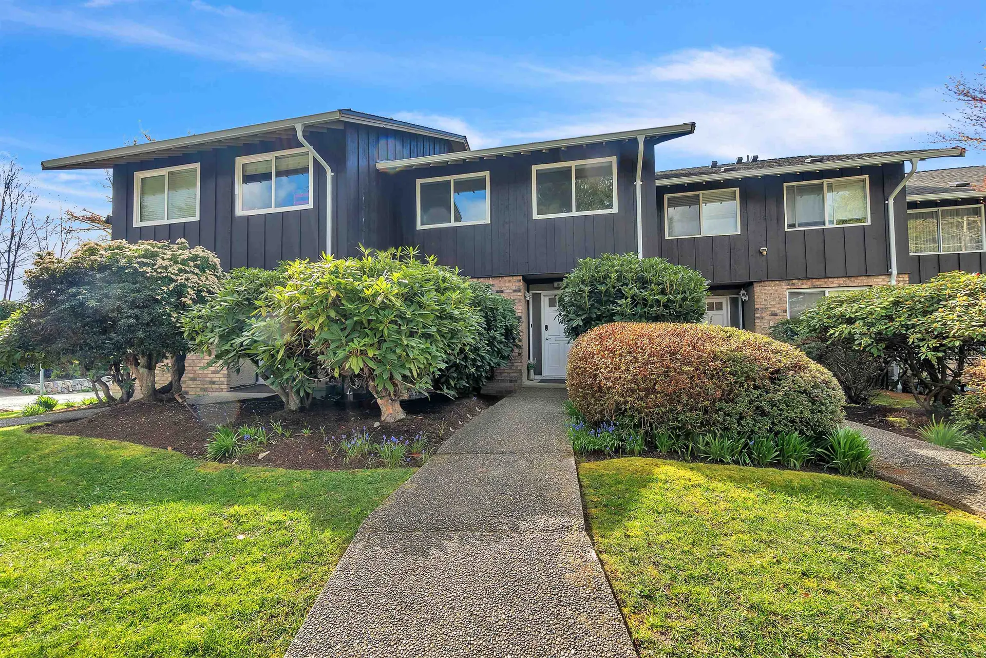 Property at #802 555 W 28th Street, North Vancouver, BC