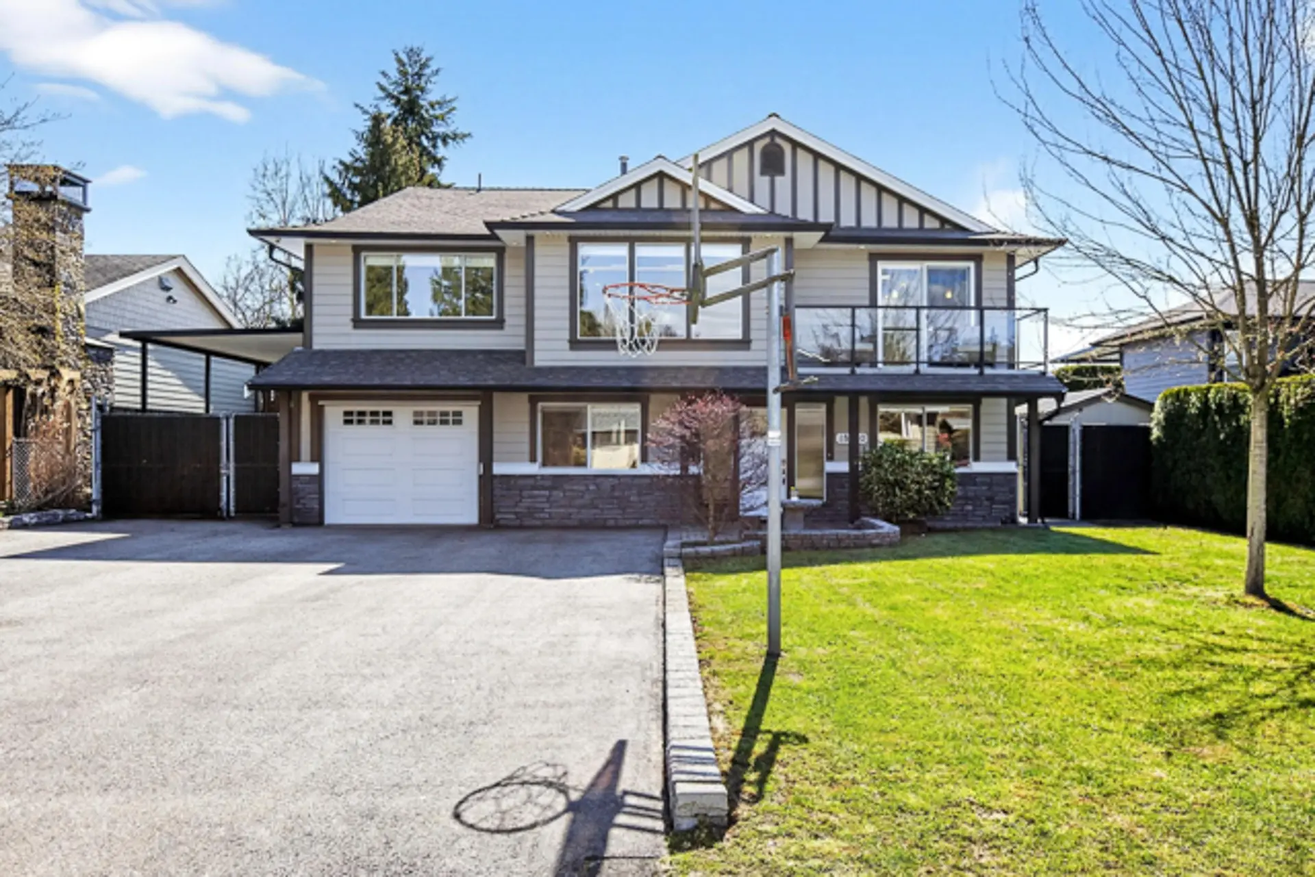 Property at 18850 119b Avenue, Pitt Meadows, BC