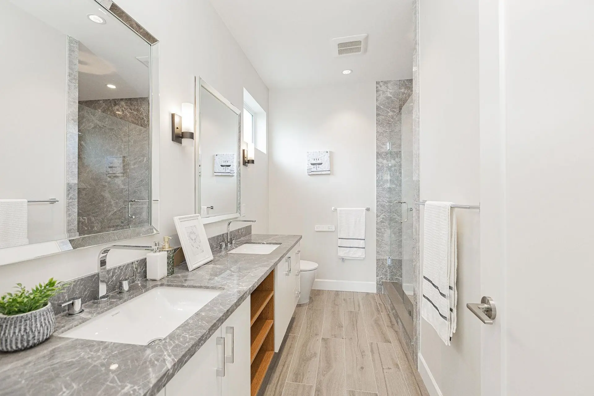 #3 7088 Heather Street - Image 10