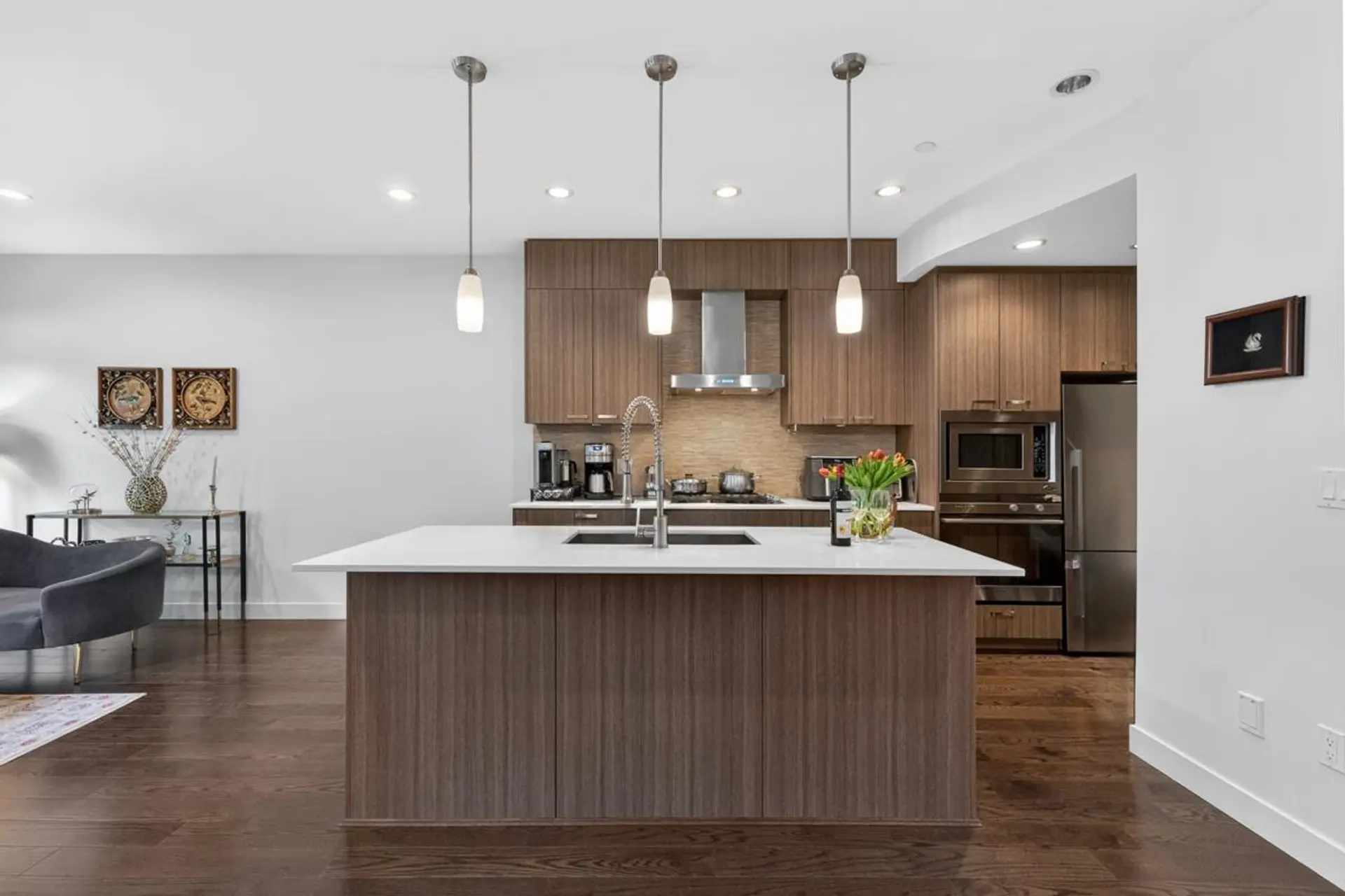 Property at 621 14th Street, West Vancouver, BC