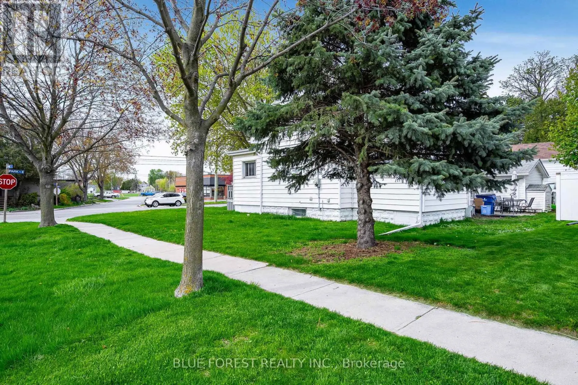 30 PARK AVENUE E - Image 5
