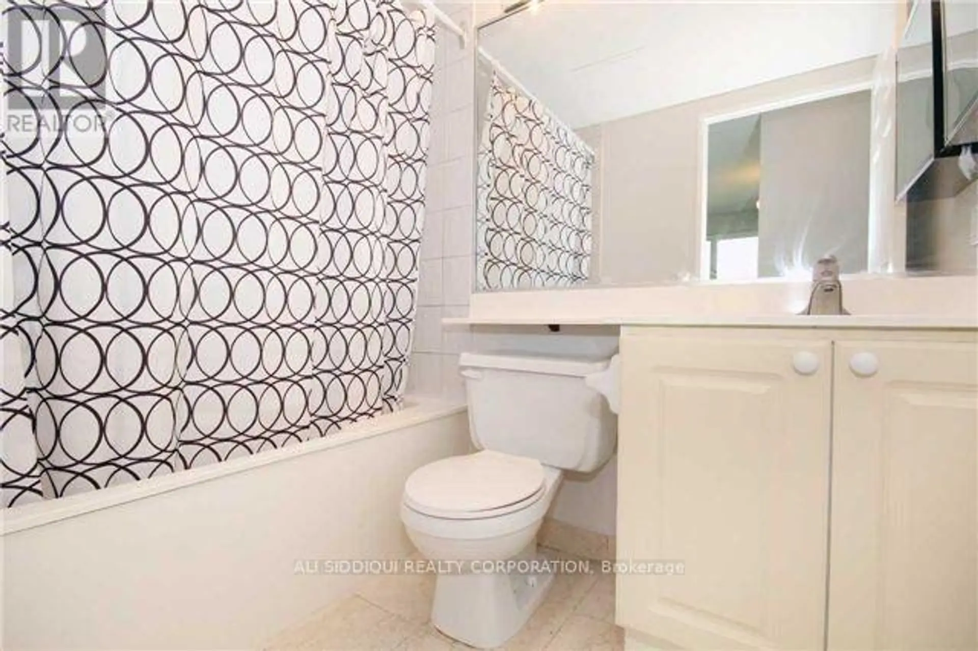 #1513 8 LEE CENTRE DRIVE - Image 9