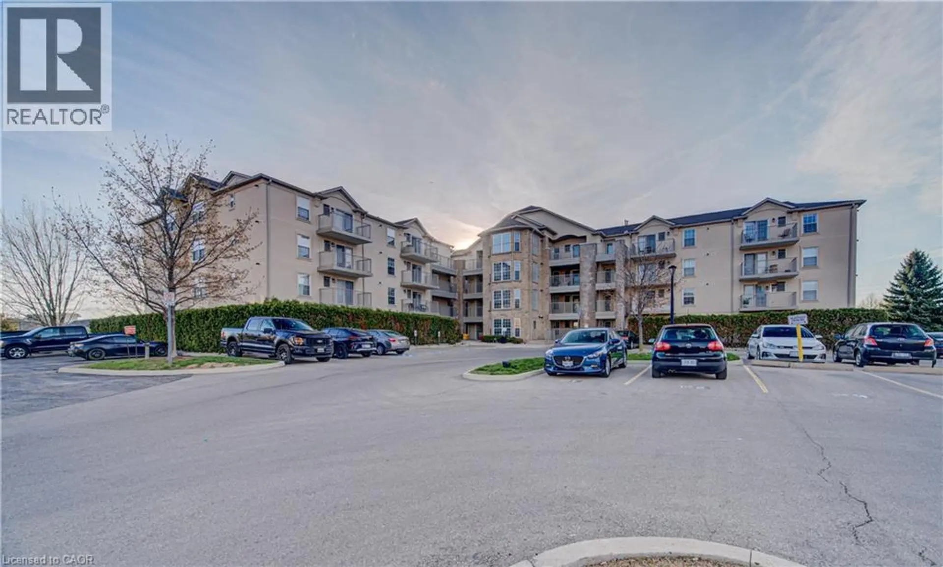 #106 1490 BISHOPS Gate - Image 2