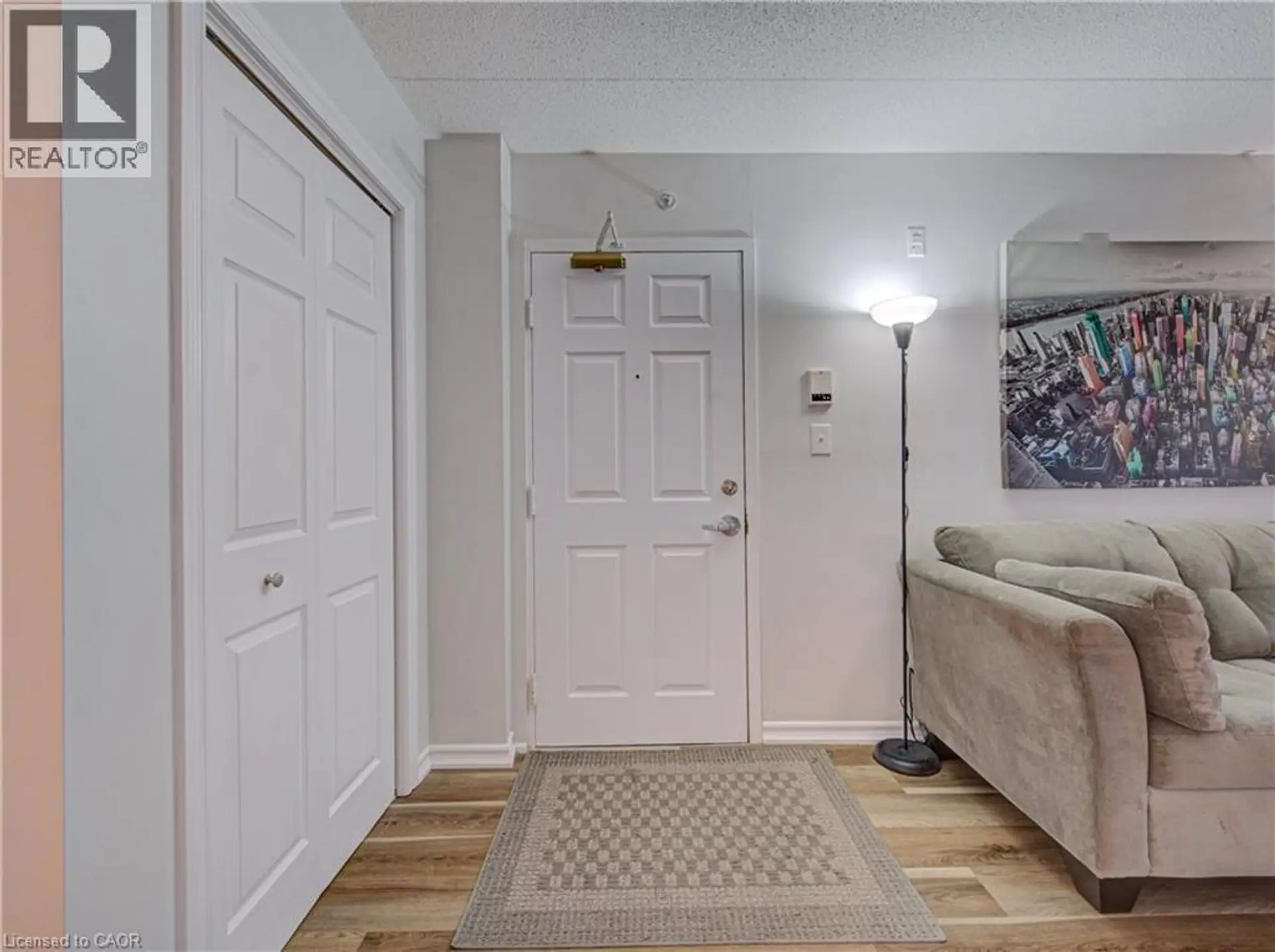 #106 1490 BISHOPS Gate - Image 4