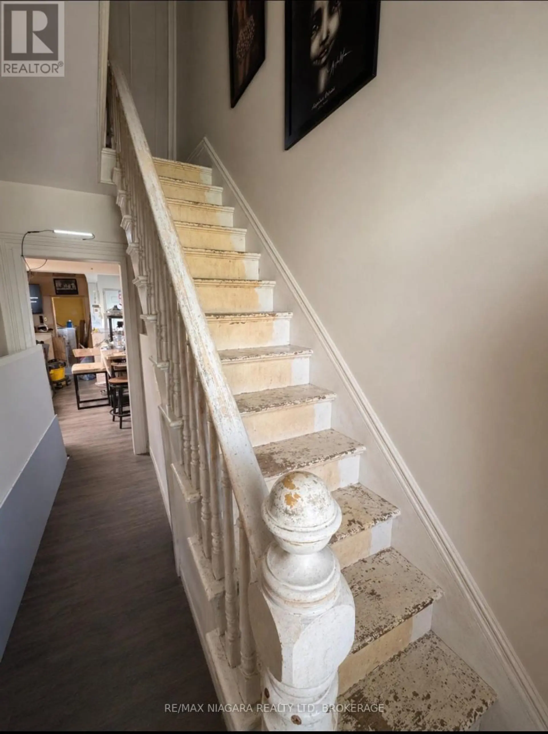 28 REGENT STREET - Image 3