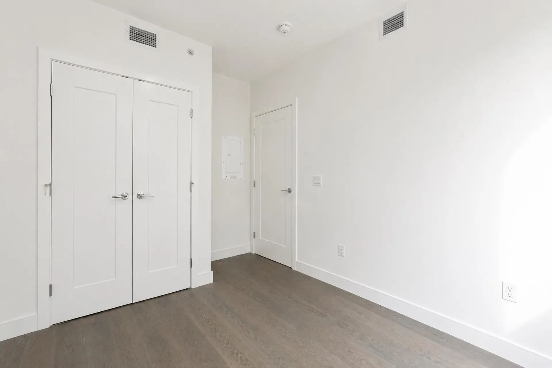 #205 488 W 58th Avenue - Image 9