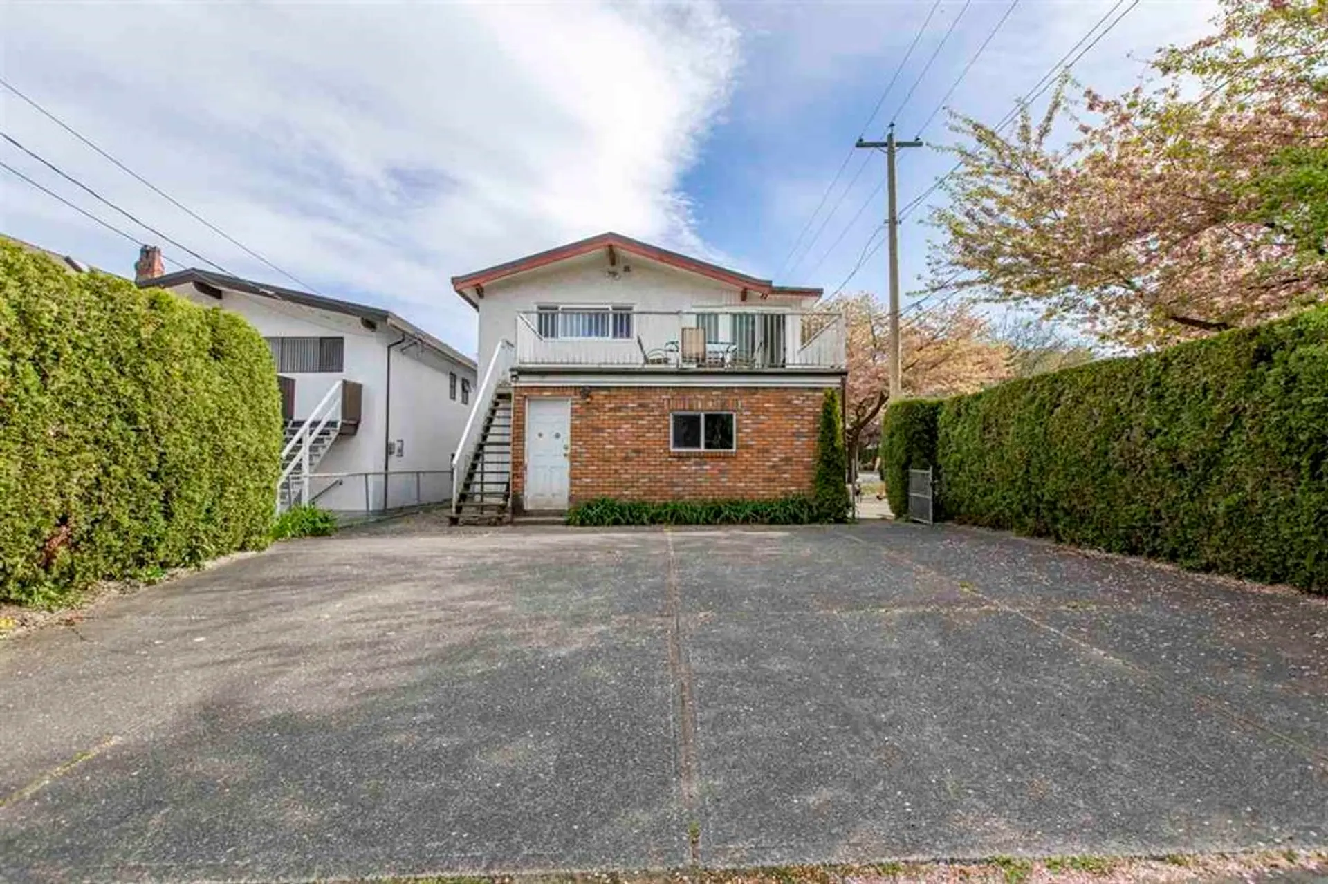 3488 Highbury Street - Image 20