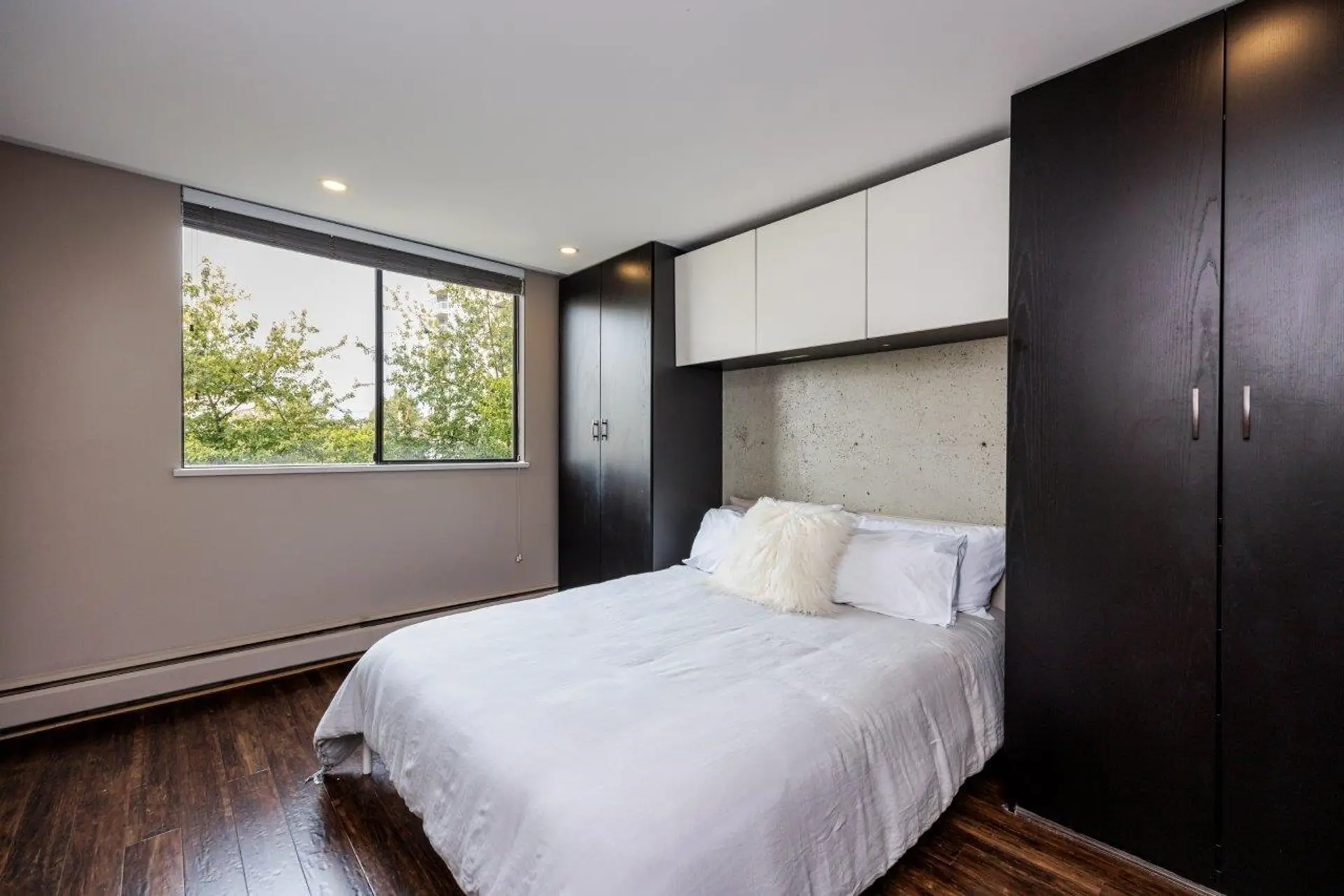 #302 540 Lonsdale Avenue - Image 7