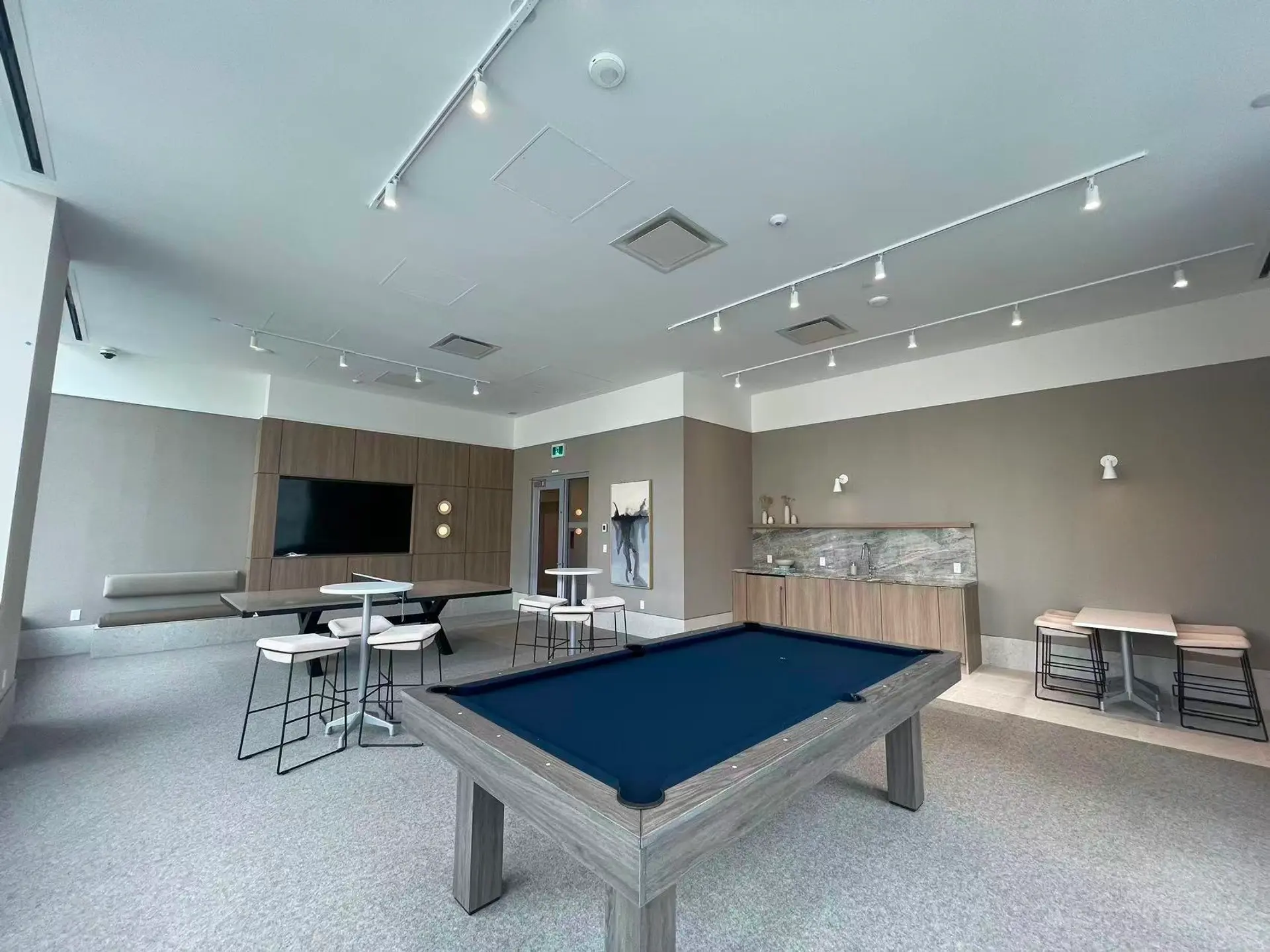 #2502 6087 Wilson Avenue - Image 11