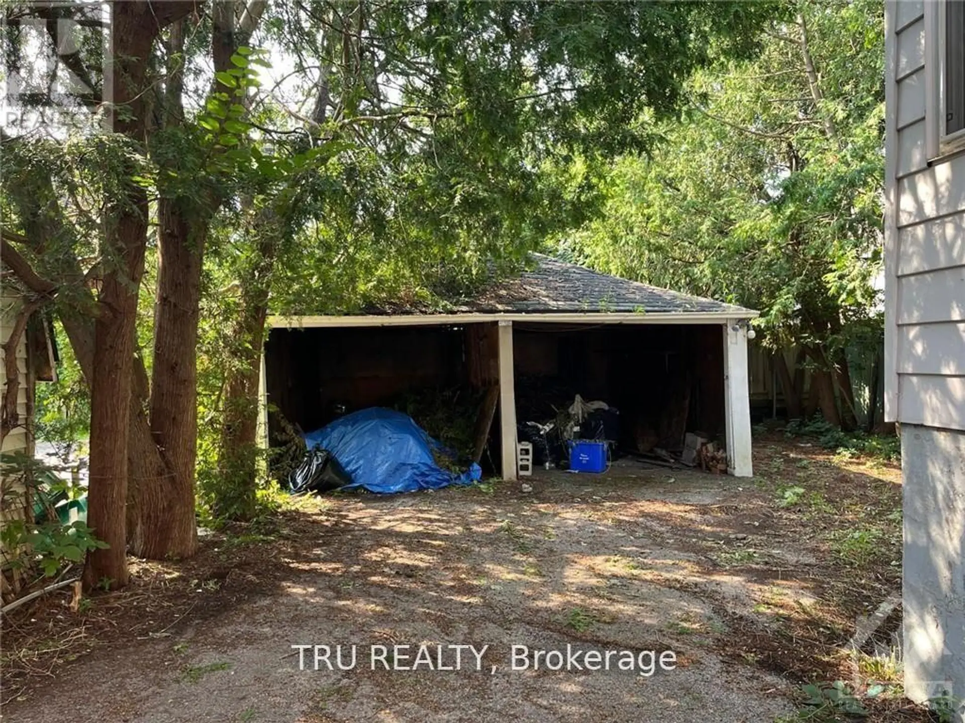 102 PUTMAN AVENUE - Image 8