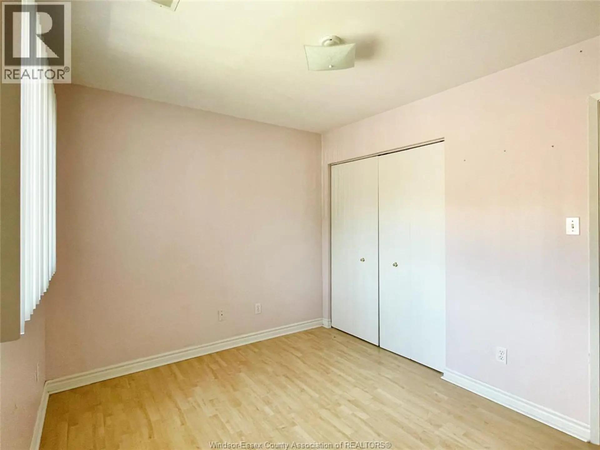 #211 1547 Grand Marais ROAD West - Image 11