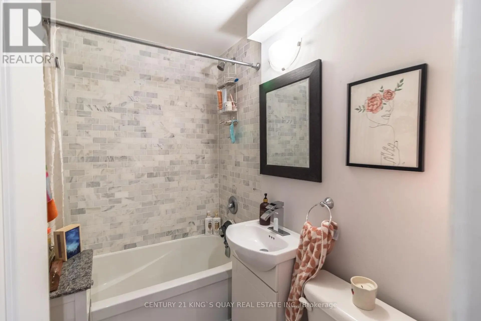 301 CLEVELAND STREET - Image 13