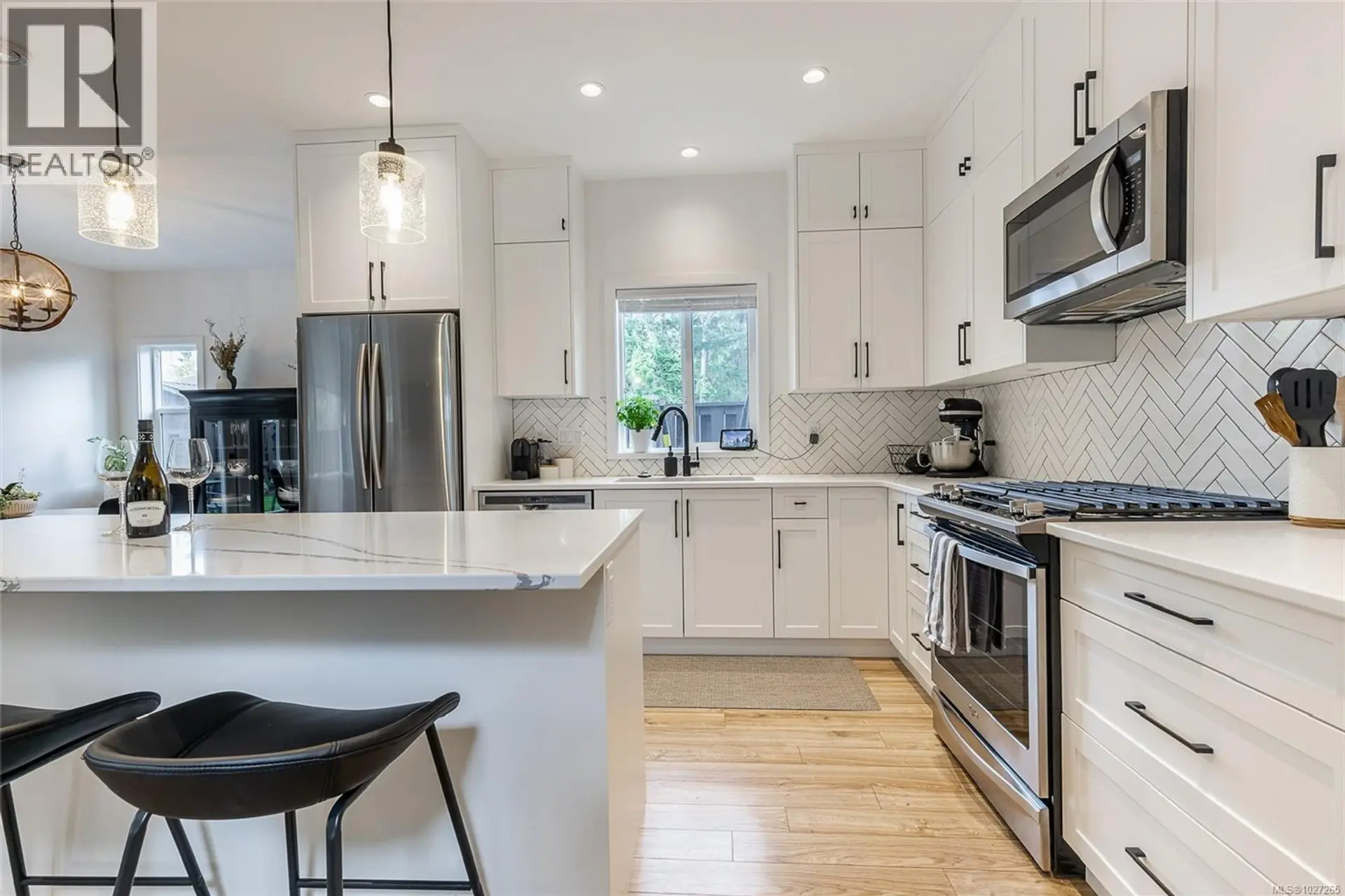 Property at 680 Barolo Pl, Langford, BC