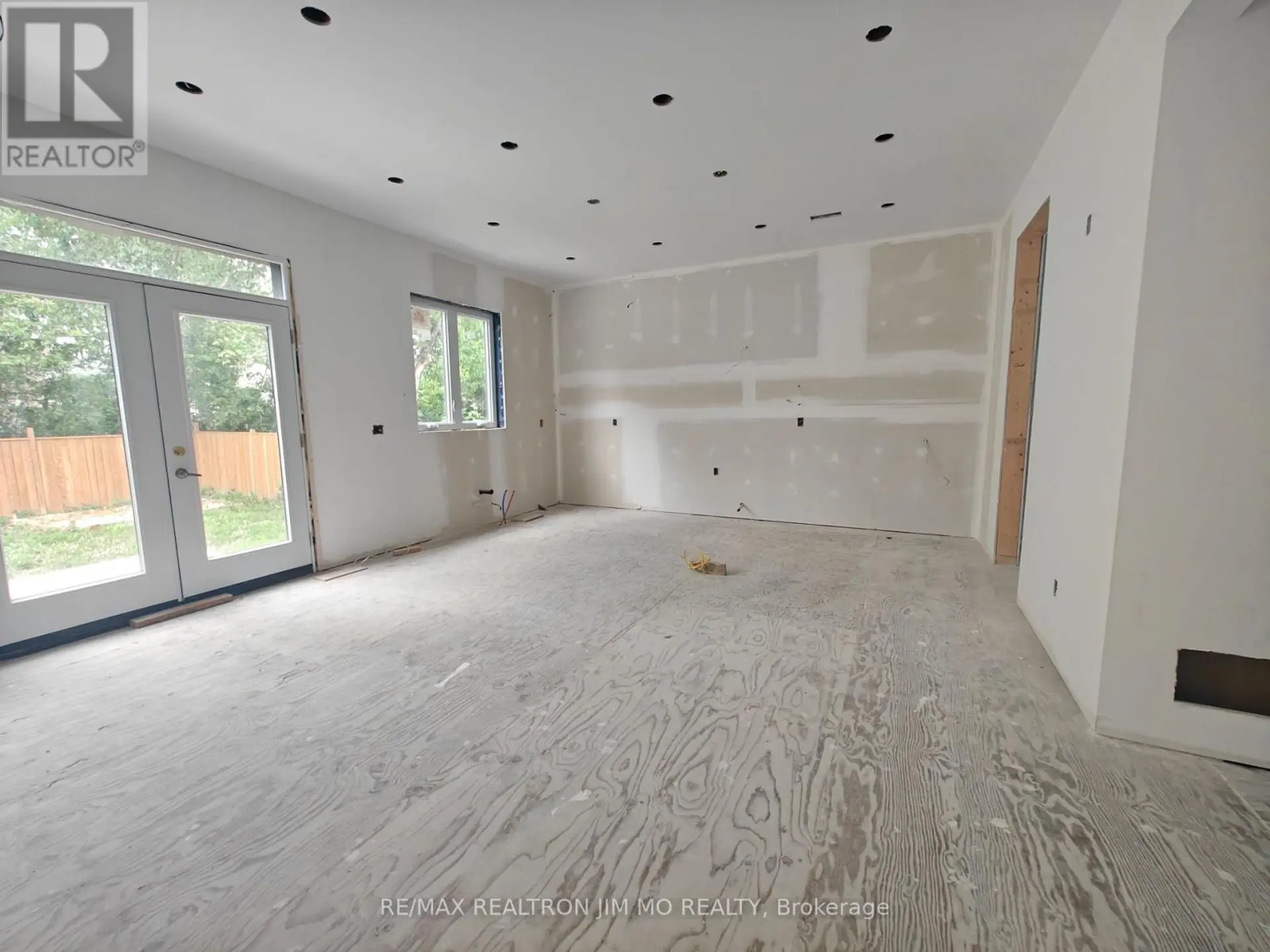 6 COTTON AVENUE - Image 4