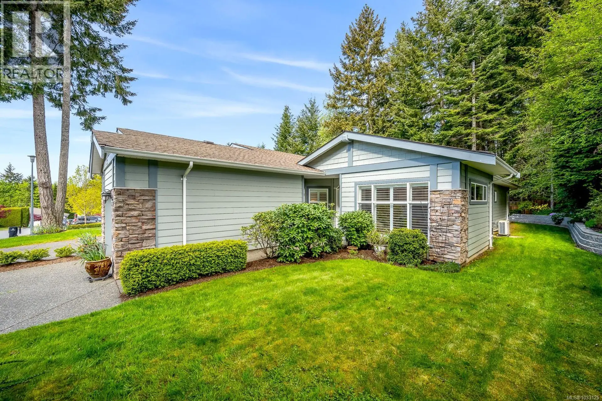 Property at #83 2001 Blue Jay Pl, Courtenay, BC