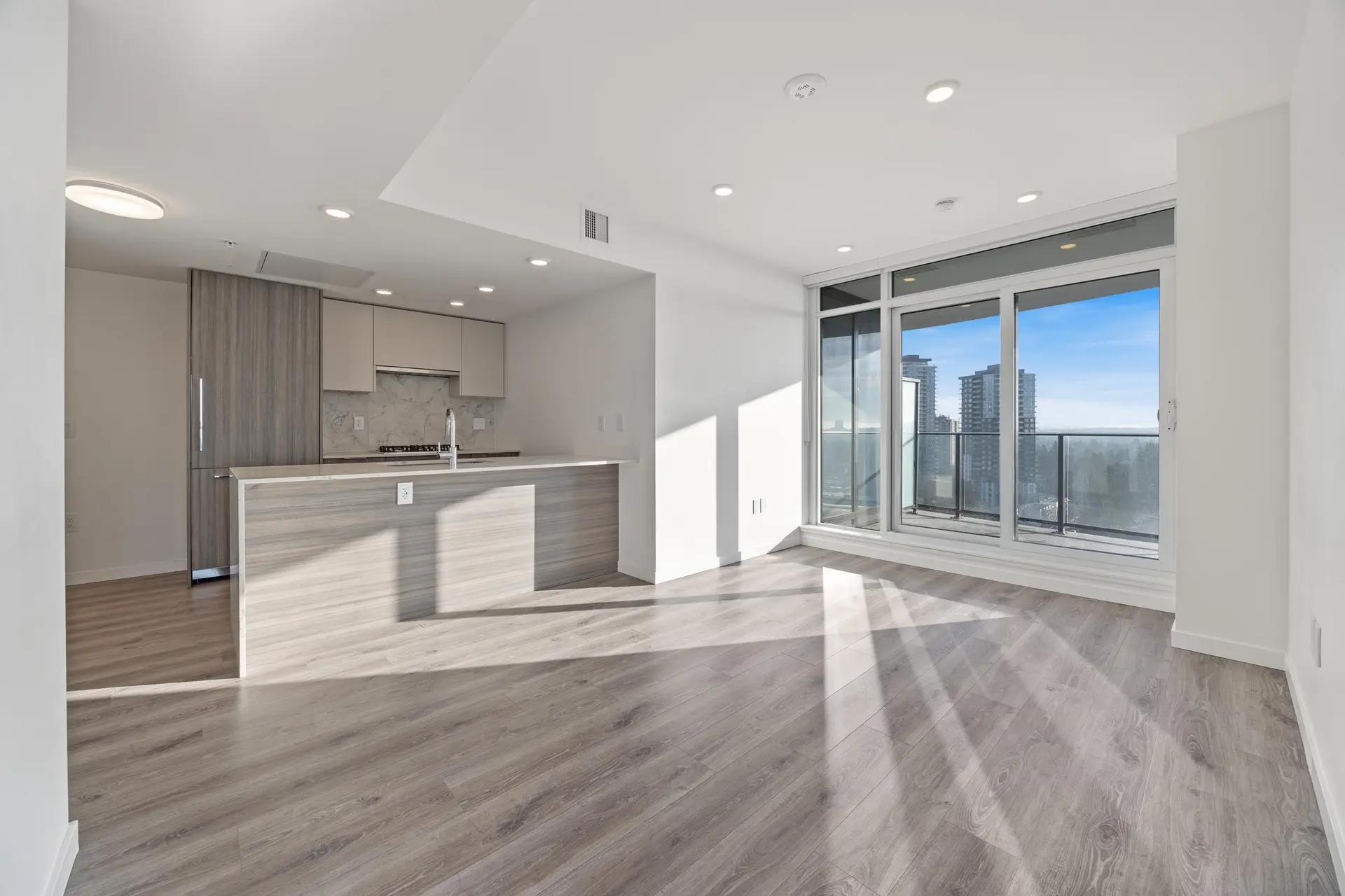 Property at #1804 10333 133 Street, Surrey, BC