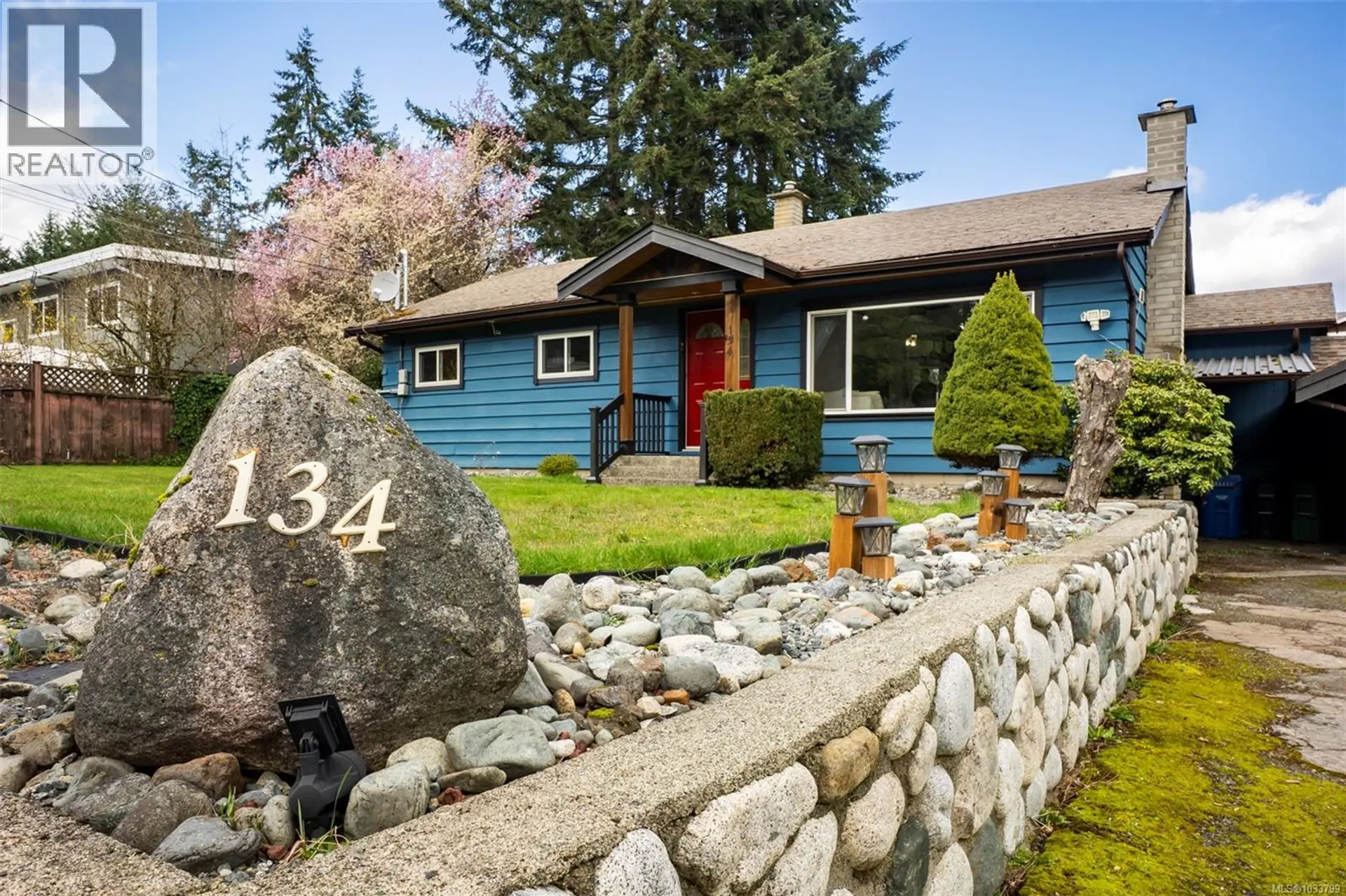 Property at 134 Roberta Rd W, Nanaimo, BC