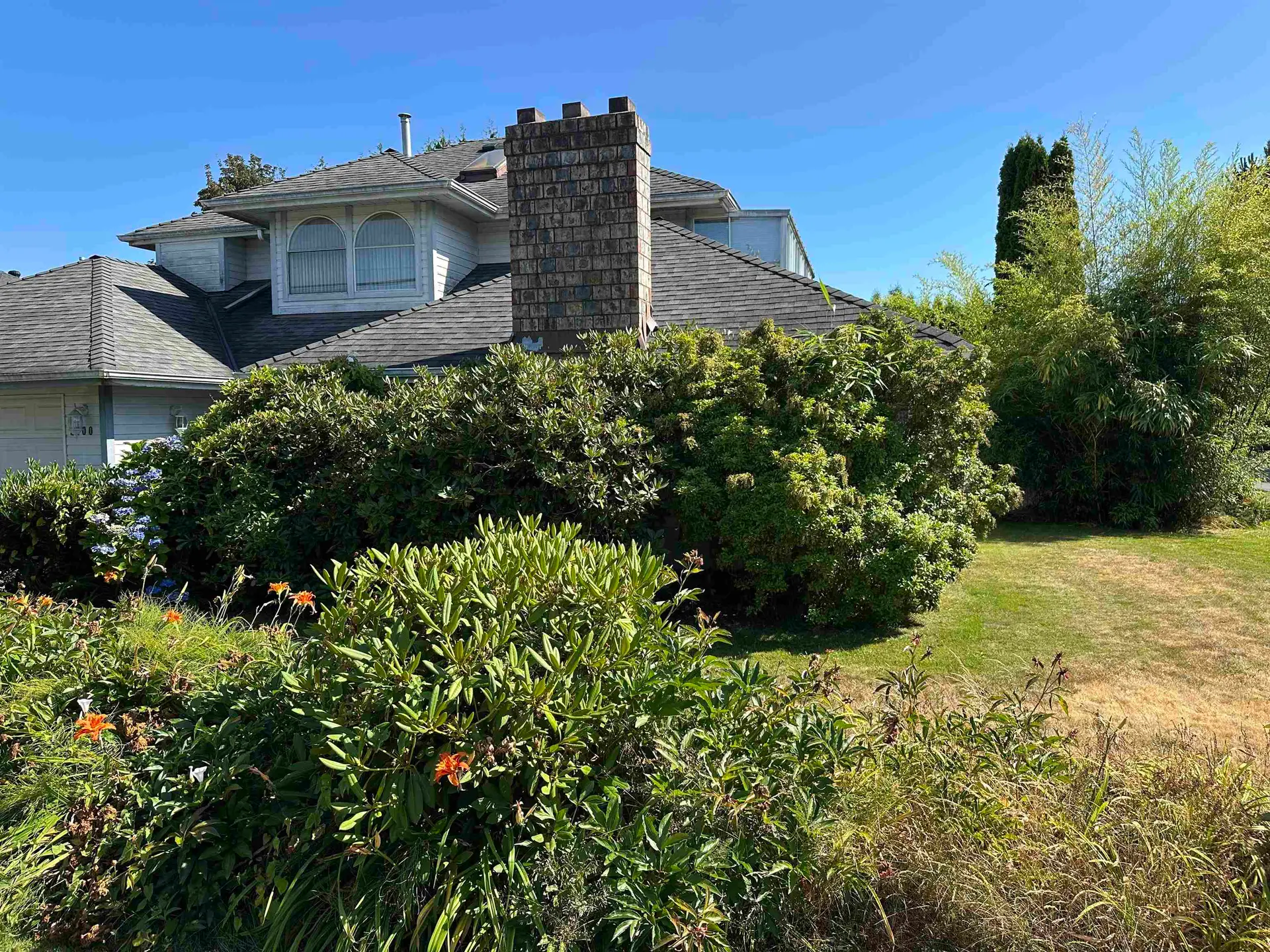 5700 Maple Road - Image 9