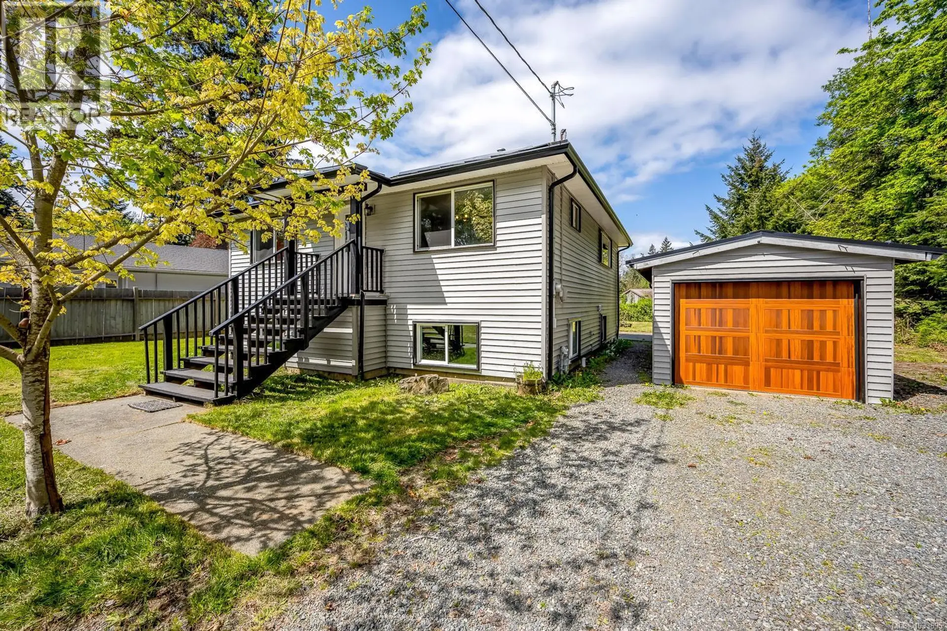 Property at 290 Herondale Rd, Royston, BC