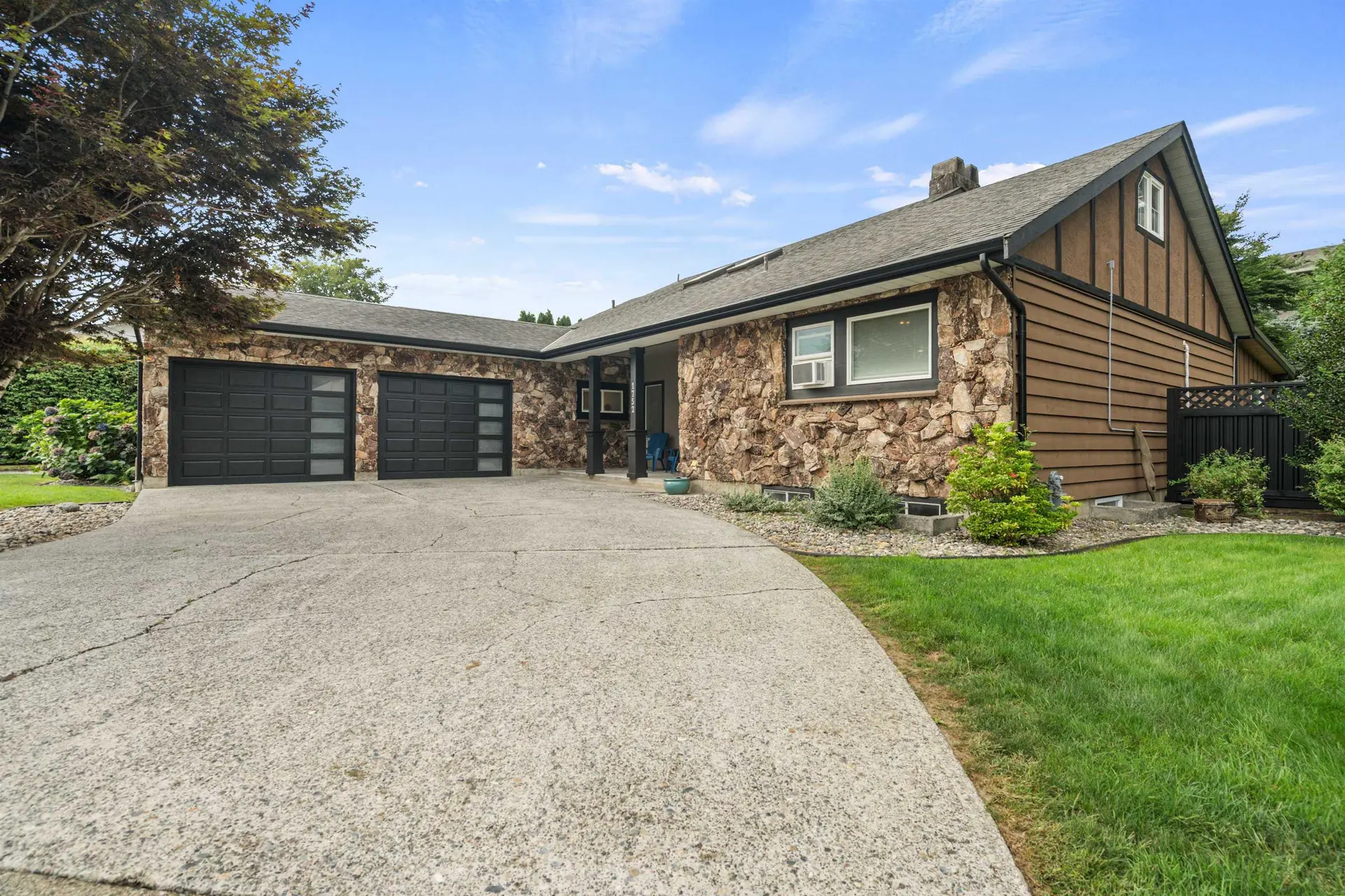 Property at 1752 Cedar Place, Agassiz, BC