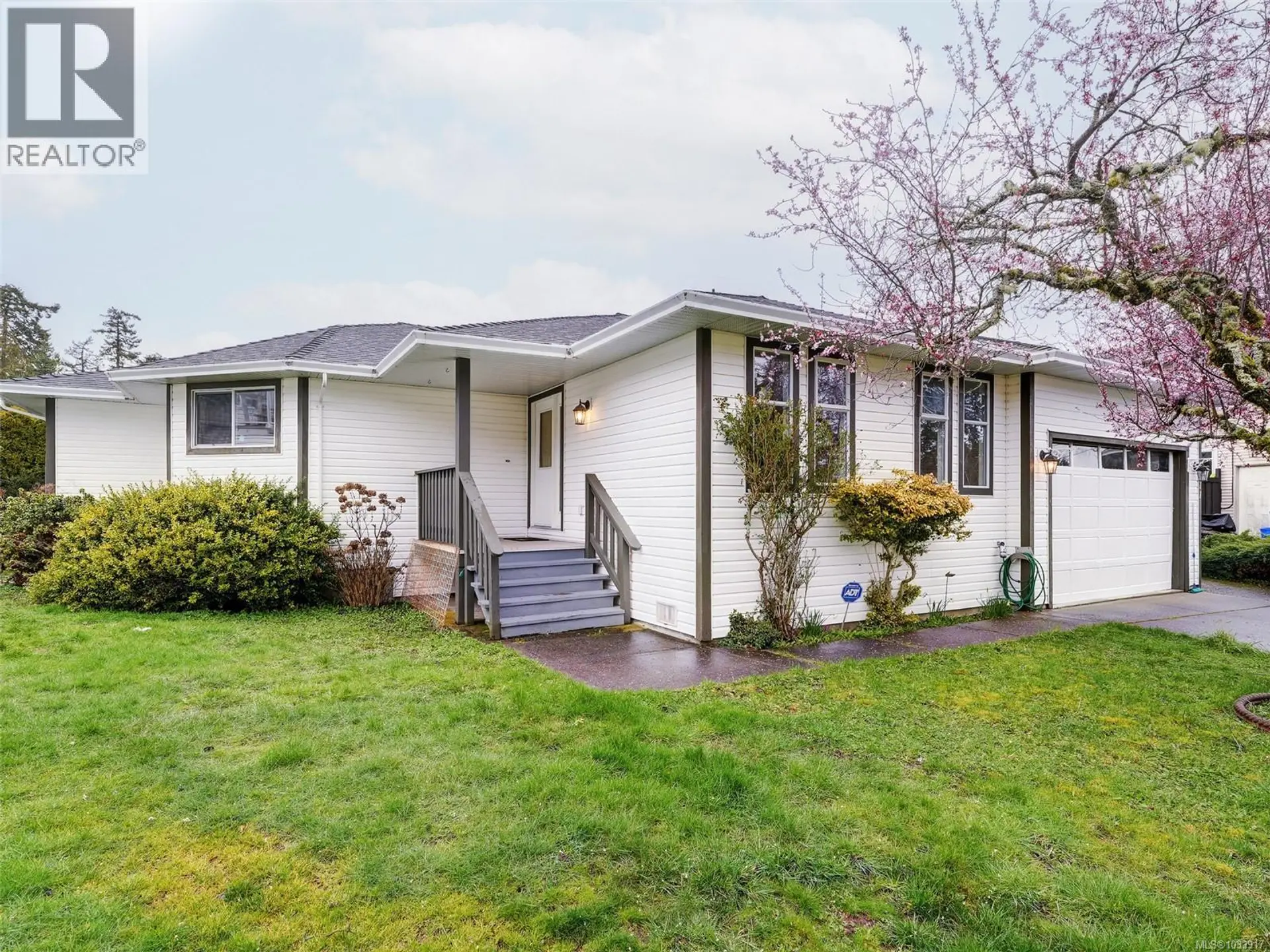 Property at 2011 Govenlock Pl, Sooke, BC