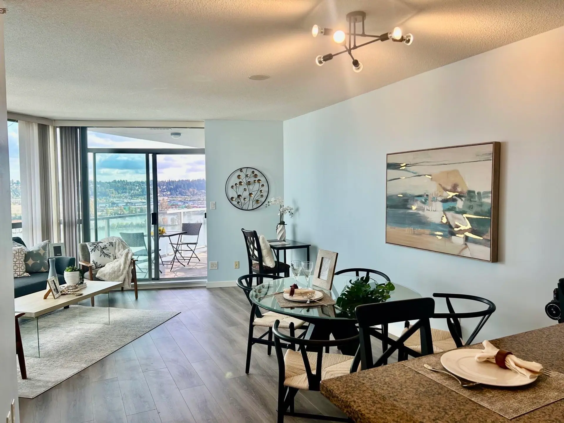 #1508 14 Begbie Street - Image 3