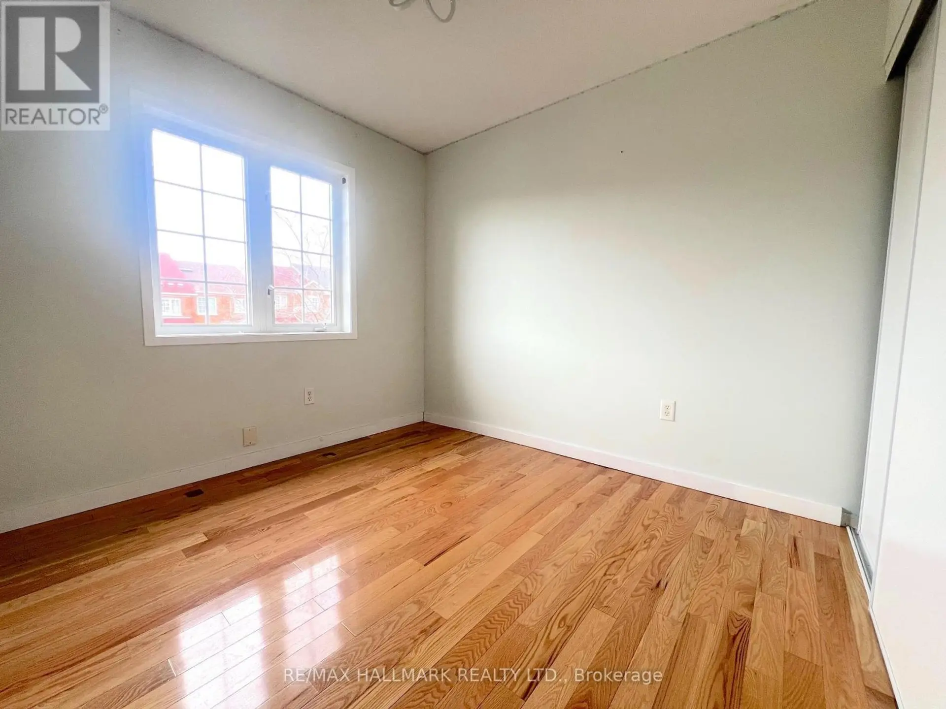 33 LODGEWAY DRIVE - Image 7