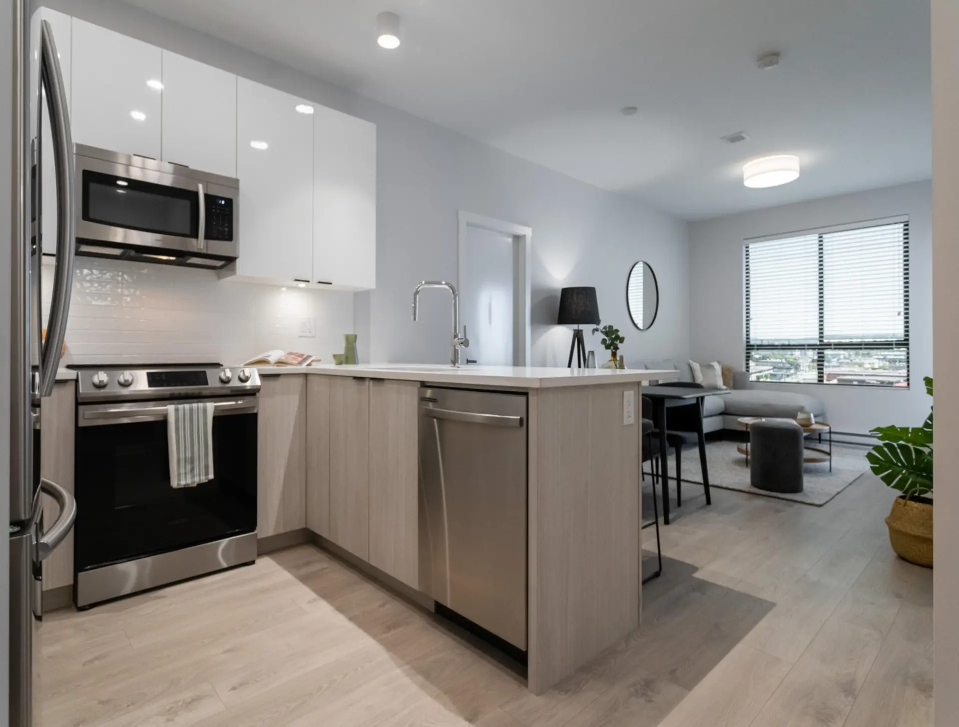 #104 13458 95 Avenue - Image 2