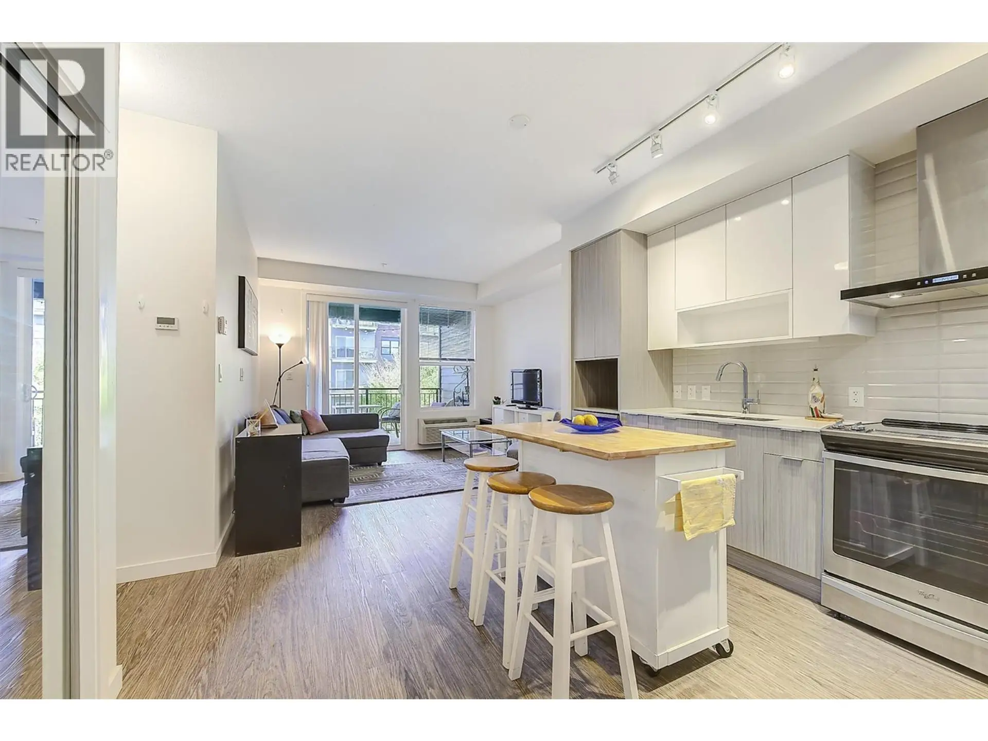 Property at #320 1770 Richter Street, Kelowna, BC