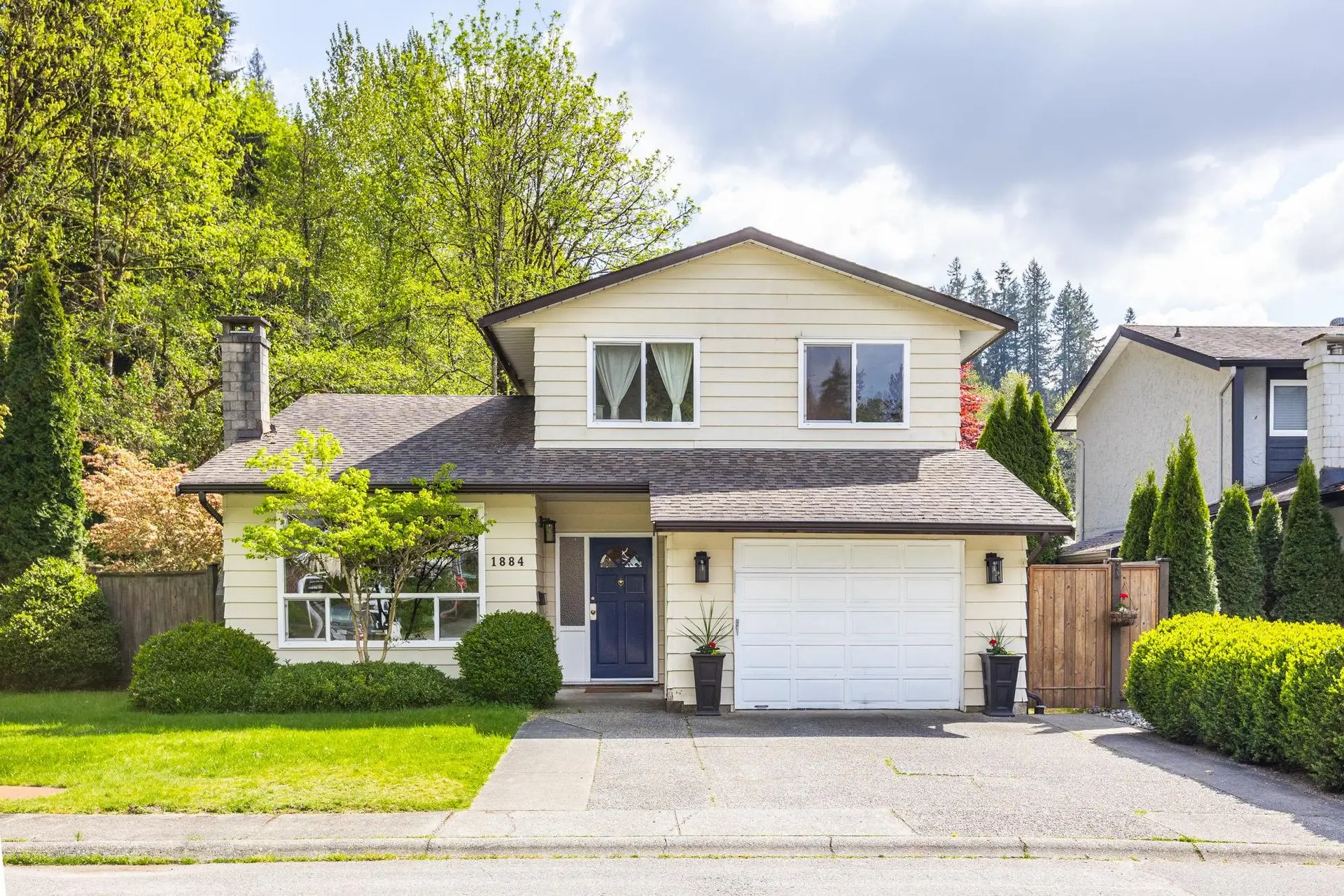 Property at 1884 Bluff Way, Coquitlam, BC