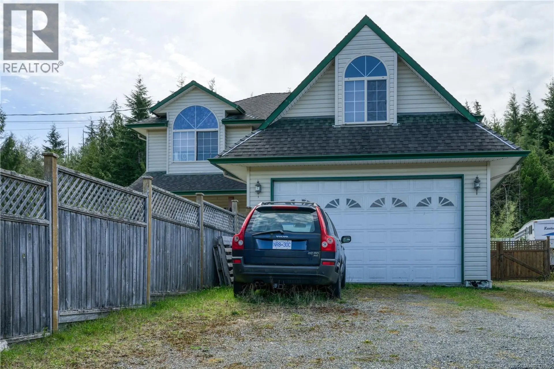Property at 5000 Beaver Harbour Rd, Port Hardy, BC