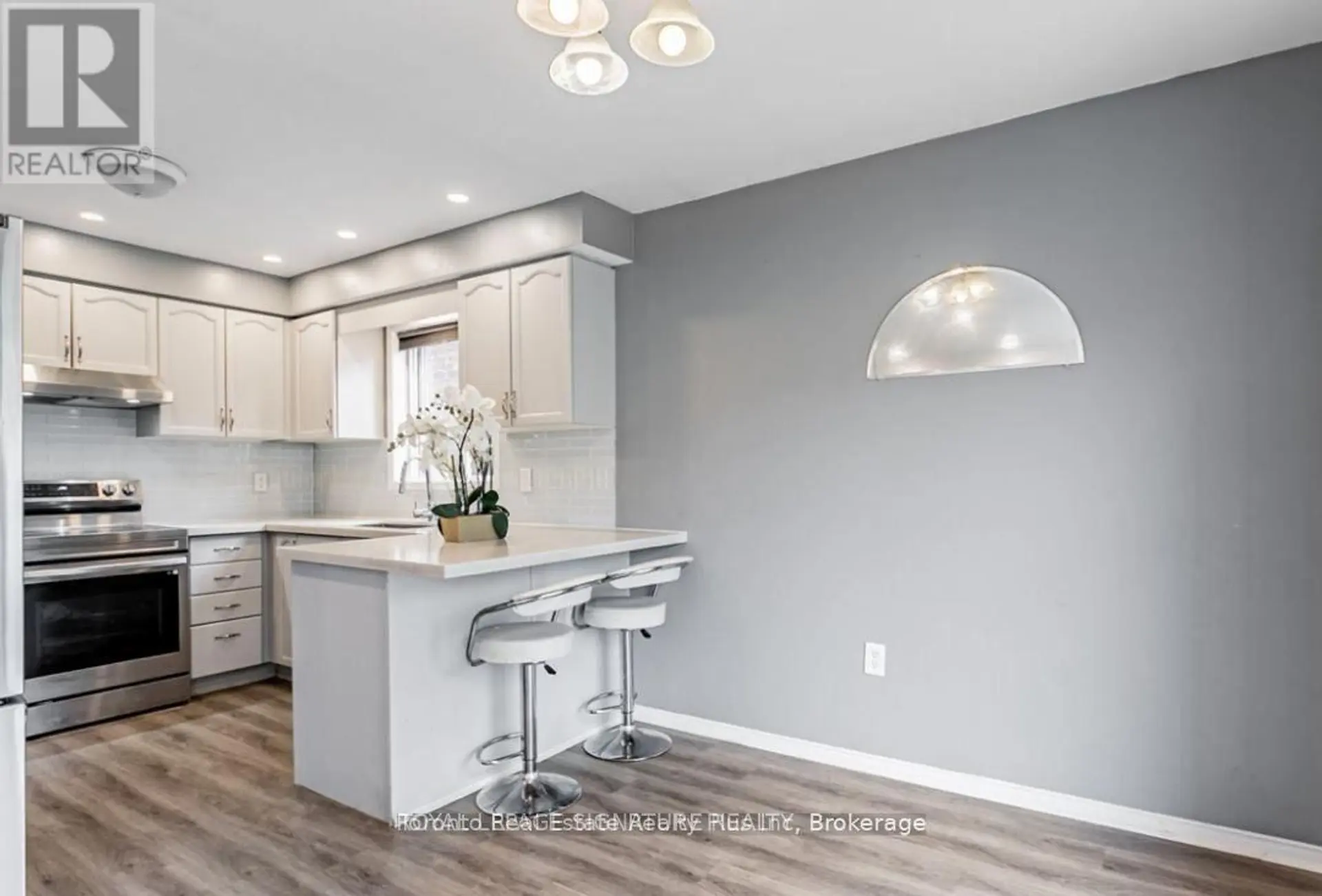 18 PRESTON AVENUE - Image 7