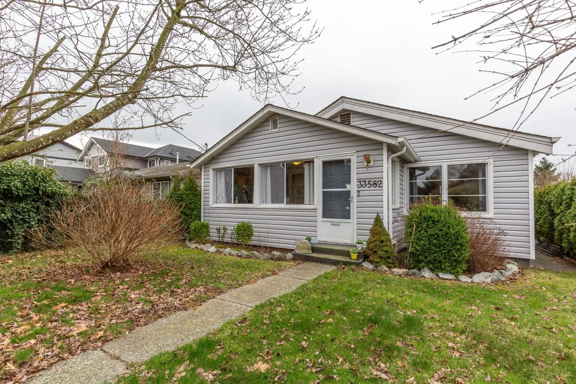 Property at 33582 7 Avenue, Mission, BC