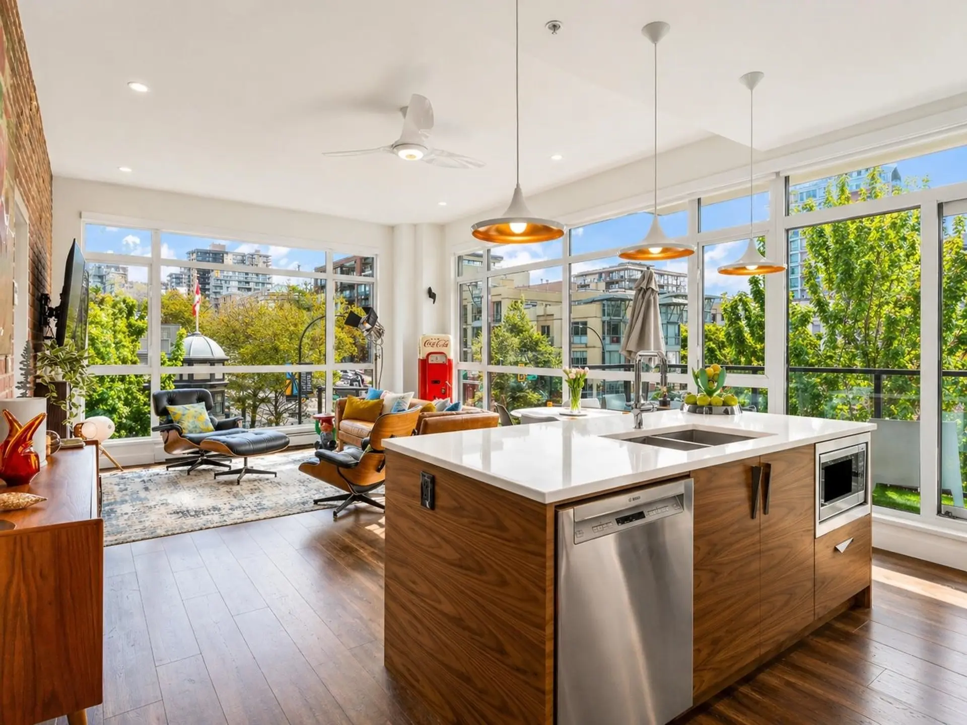Property at #310 105 W 2nd Street, North Vancouver, BC