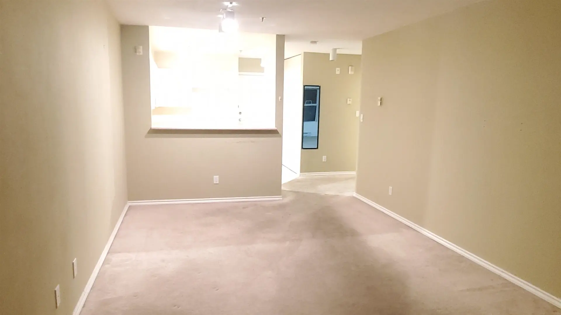 #307 8600 Jones Road - Image 4